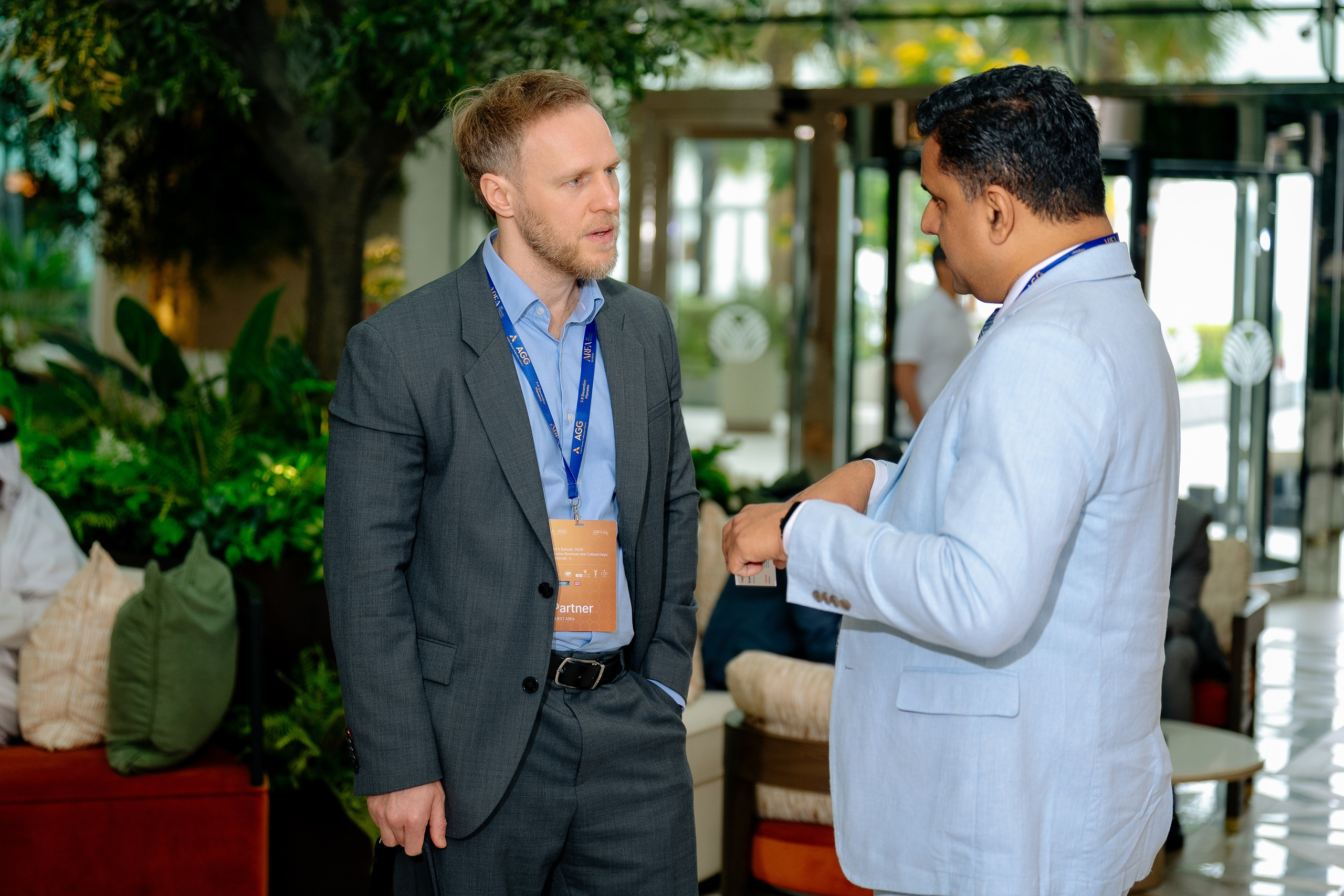 Форумы. Фотограф Альберт Адамян