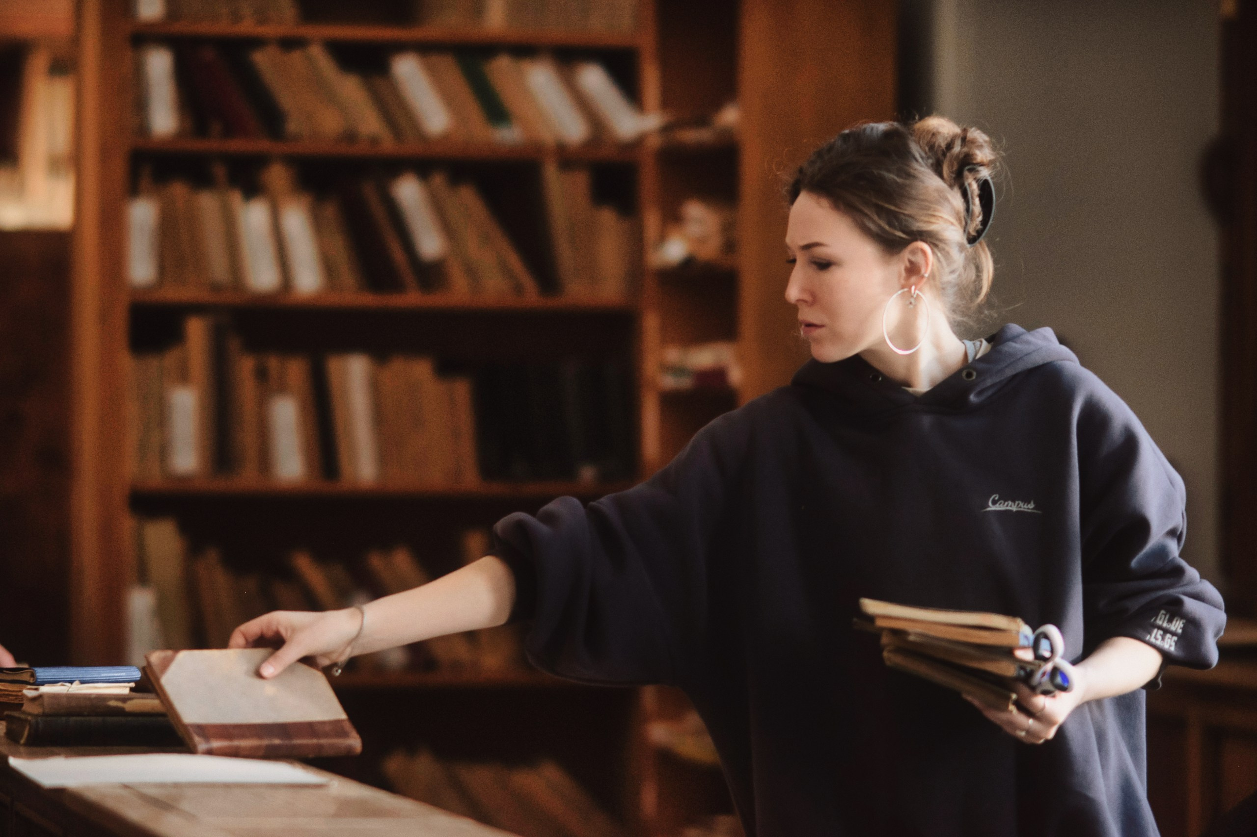 Егор Кончаловский «Большой Дом». May the numbers guide us