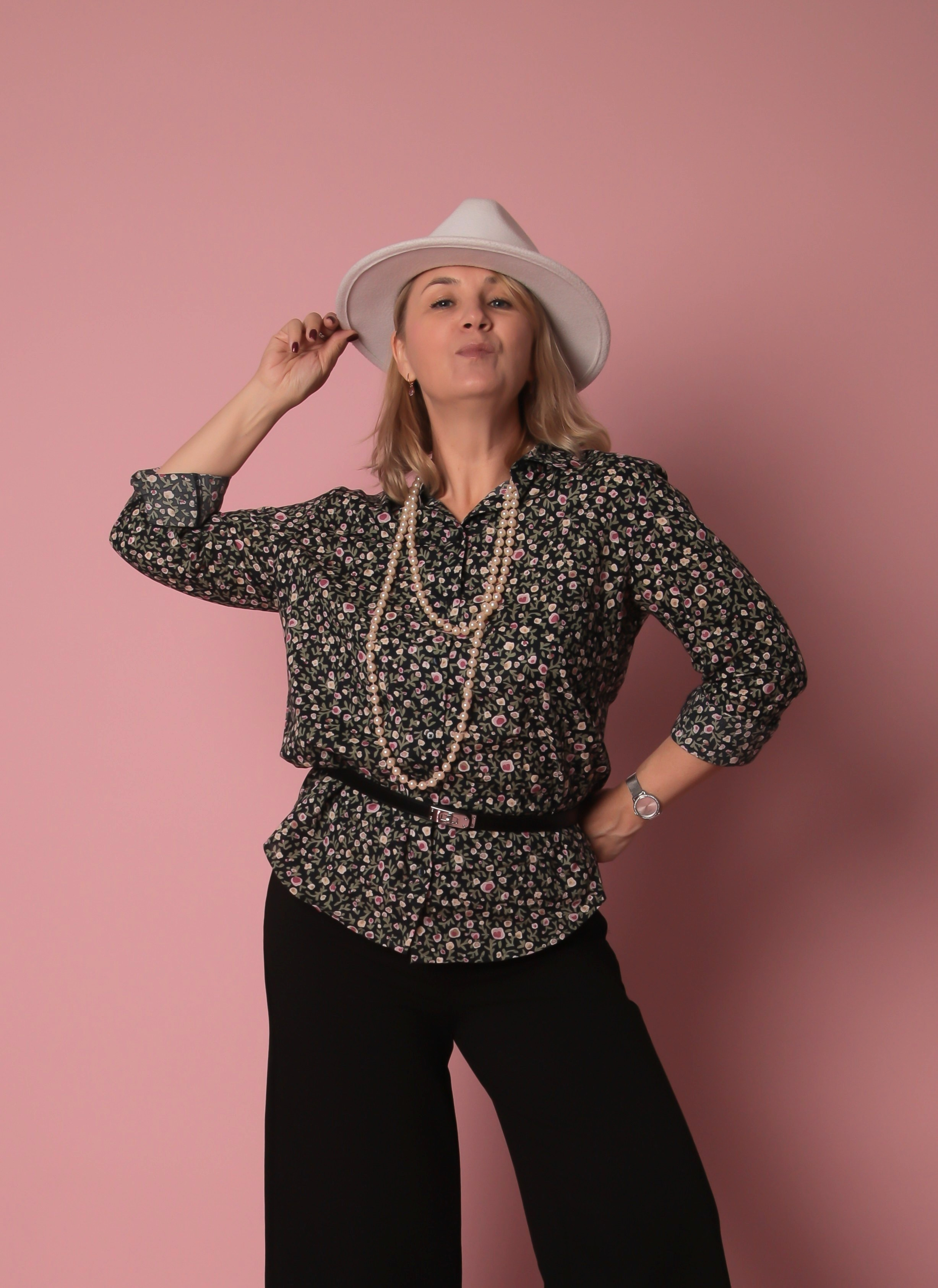 Автопортрет. Фотостудия без фотографа. Фотоуслуги. Фотостудия автопортрета в Краснодаре | Фотосессия без фотографа