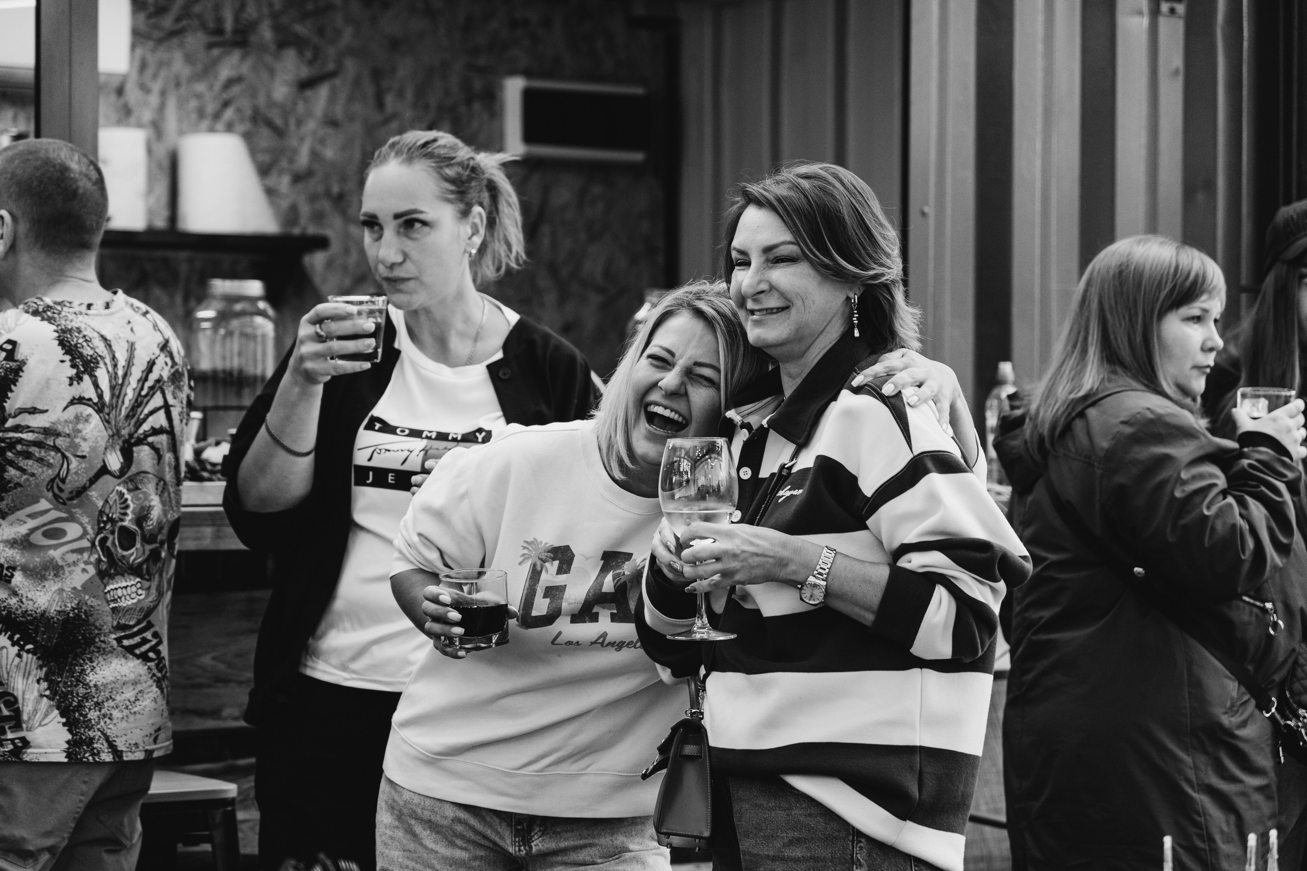 Всем свет. Свадебный и репортажный фотограф в Омске. Червоткин Никита