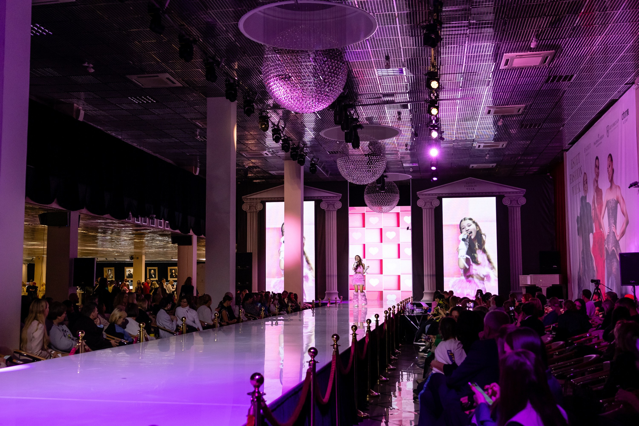 ESTET FASHION WEEK (KIDs REVOLUTION). Татьяна Чернышова свадебный фотограф Москва