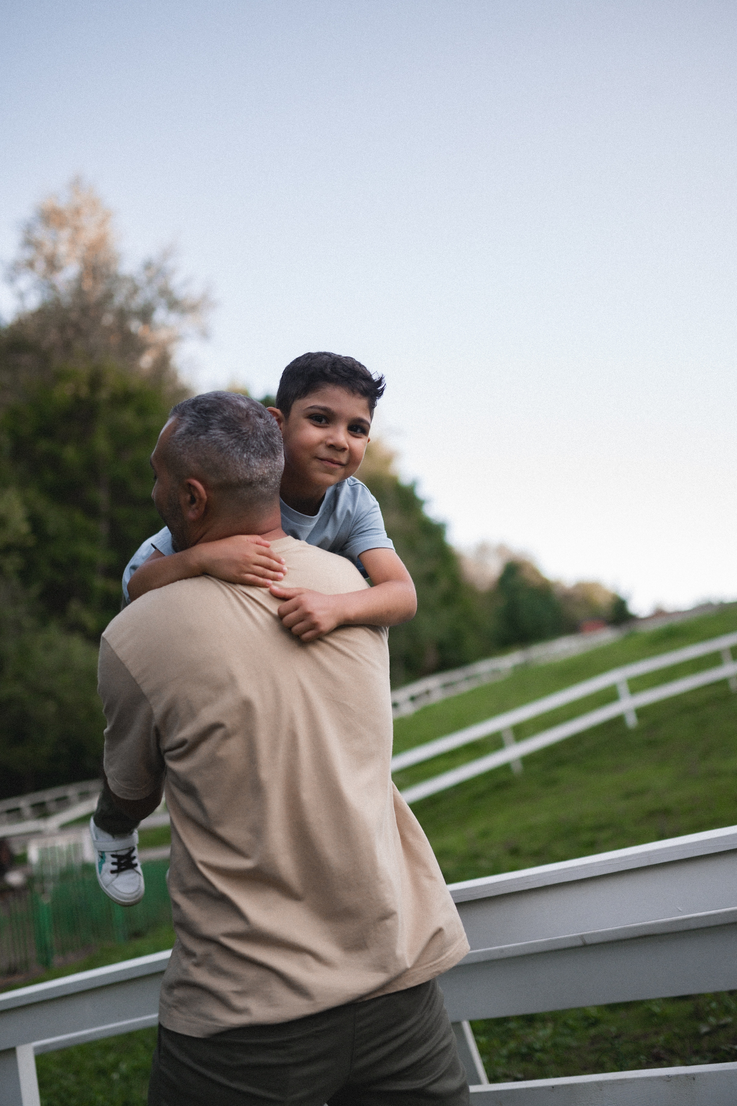 Давид, Лианна, Эмили и Марсель. Зелёное озеро. Семейный и свадебный lifestyle-фотограф в Москве Мария Петрова