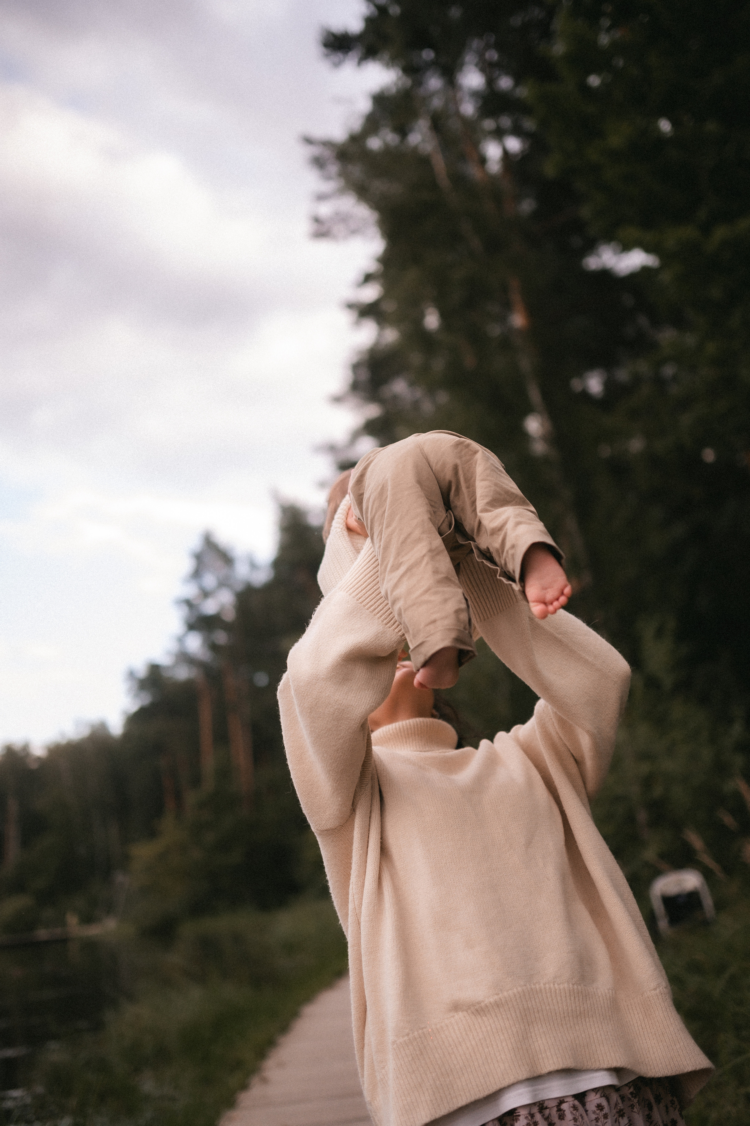 Эмир, Диана и Леон в Мещерском парке. Семейный и свадебный lifestyle-фотограф в Москве Мария Петрова