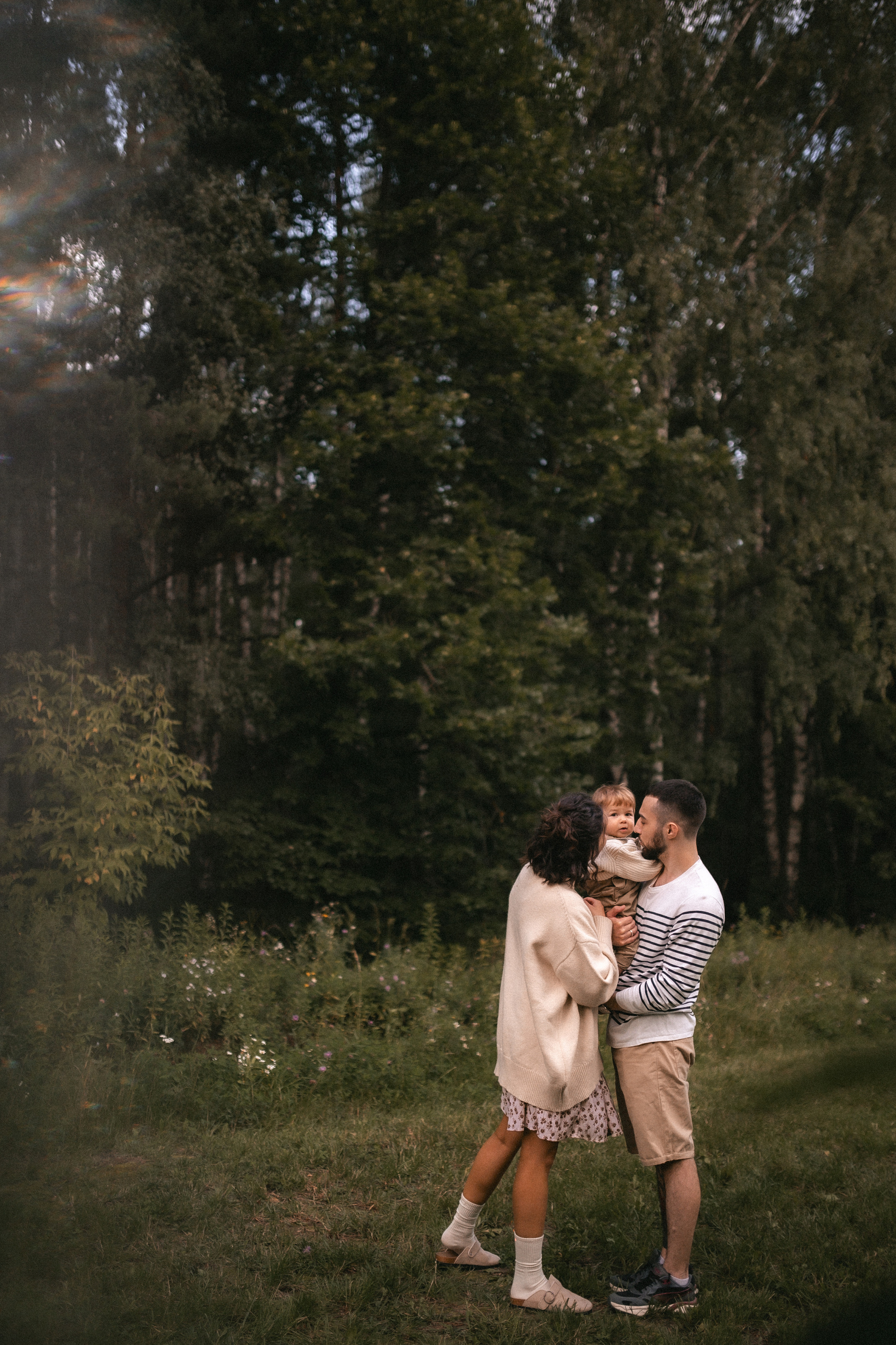 Эмир, Диана и Леон в Мещерском парке. Семейный и свадебный lifestyle-фотограф в Москве Мария Петрова