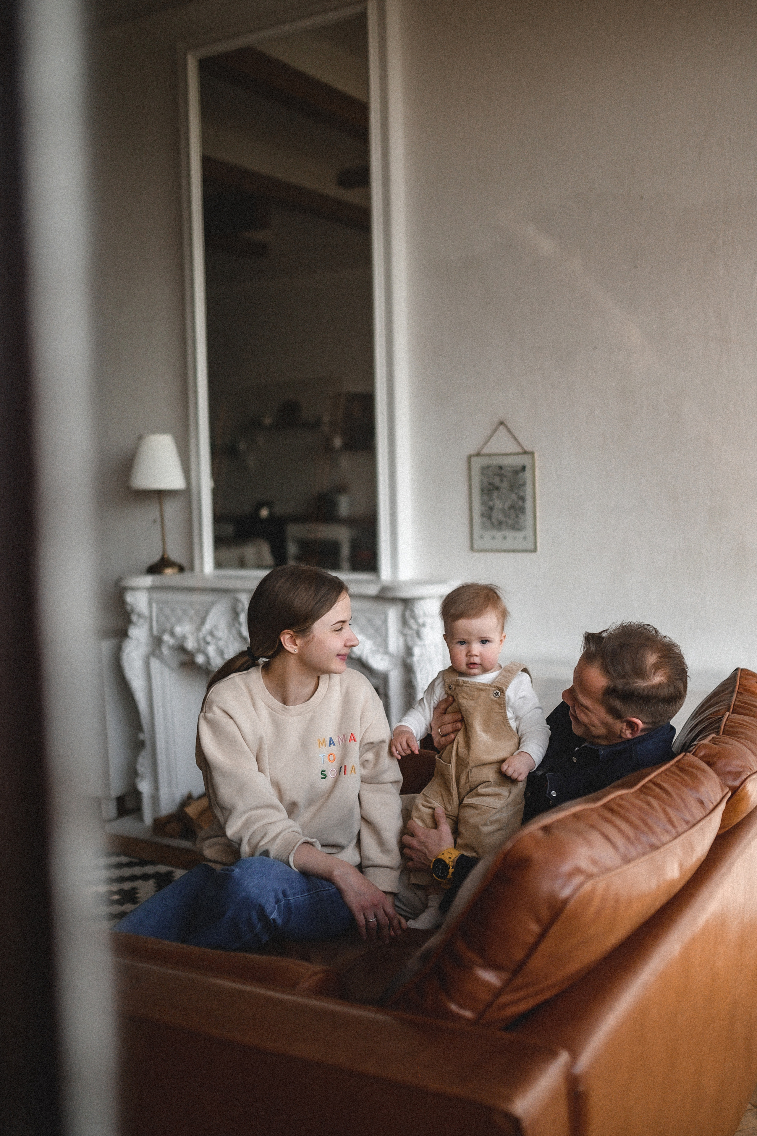 Сергей, Настя и Софа в студии 33/13. Семейный и свадебный lifestyle-фотограф в Москве Мария Петрова