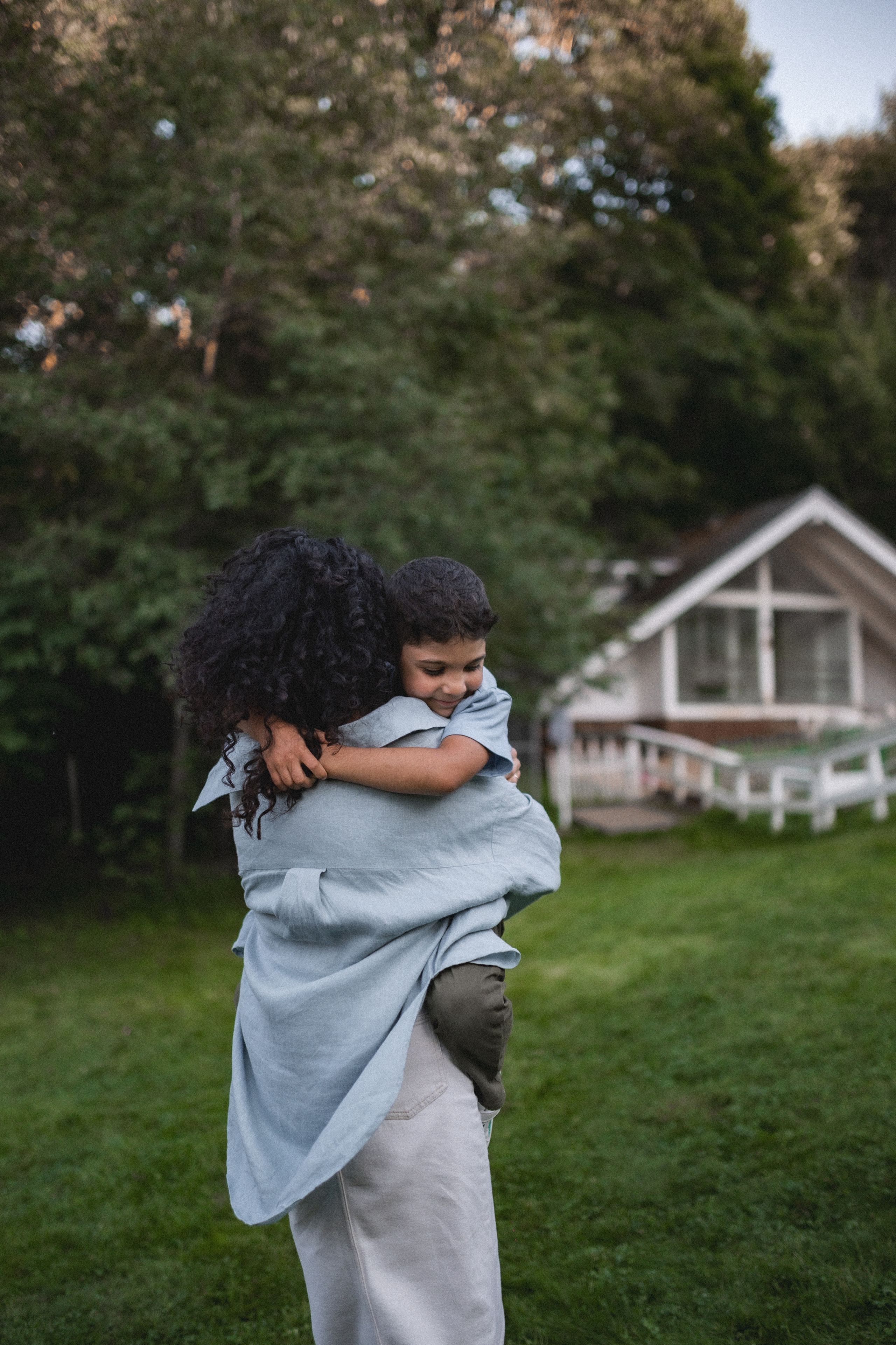 Давид, Лианна, Эмили и Марсель. Зелёное озеро. Семейный и свадебный lifestyle-фотограф в Москве Мария Петрова