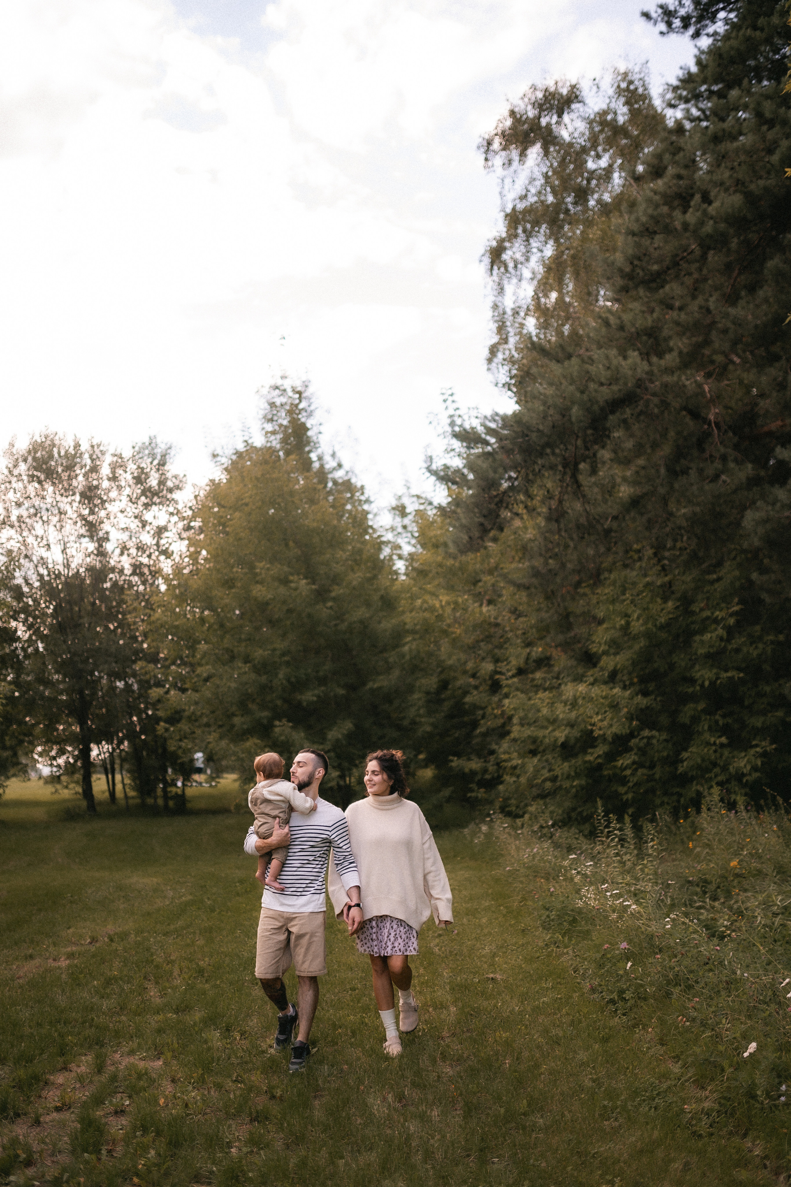 Эмир, Диана и Леон в Мещерском парке. Семейный и свадебный lifestyle-фотограф в Москве Мария Петрова