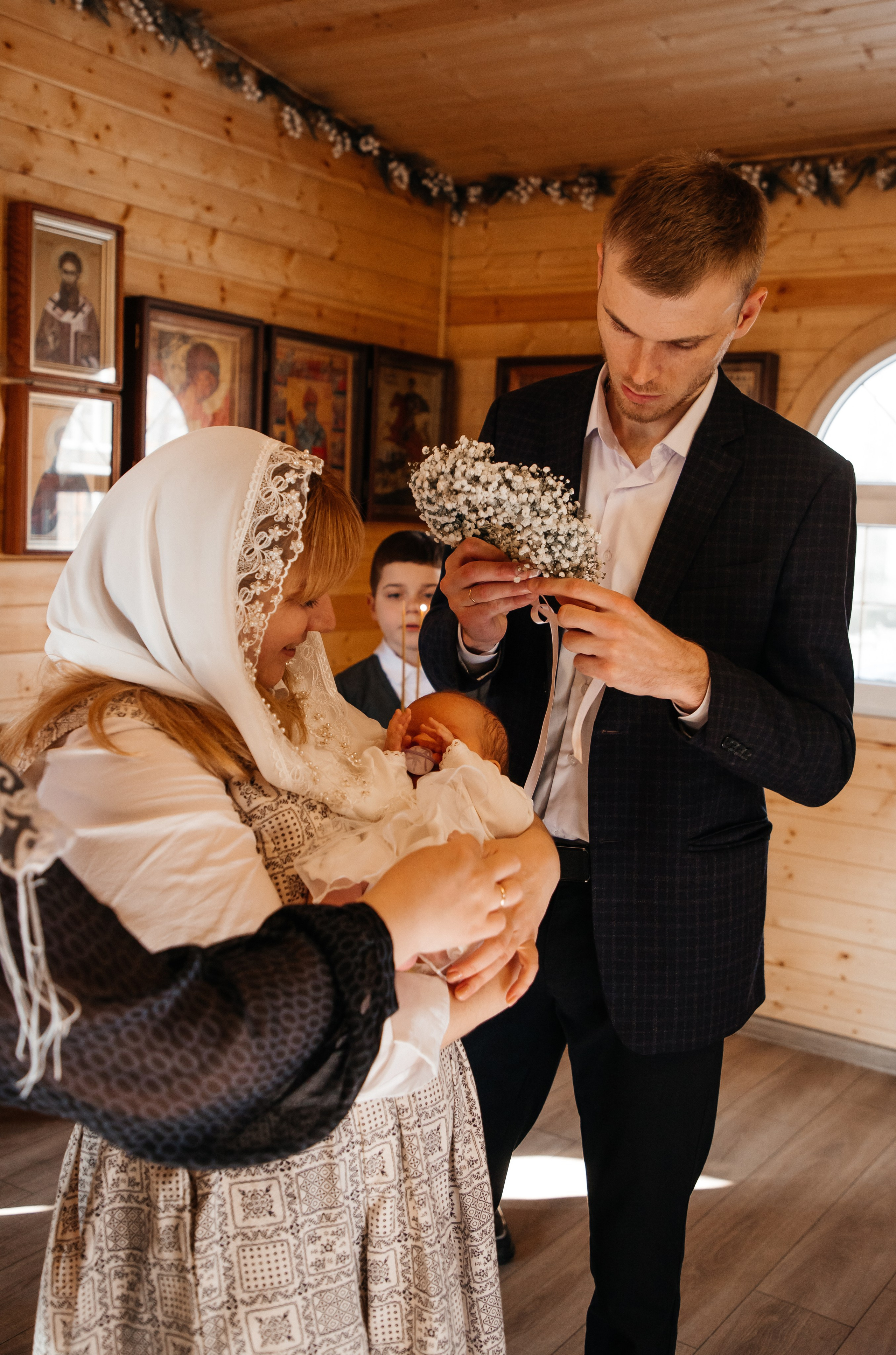 фотосъемка крещения Краснодар, крещение ребенка Краснодар, крещение ребенка в церкви Краснодар