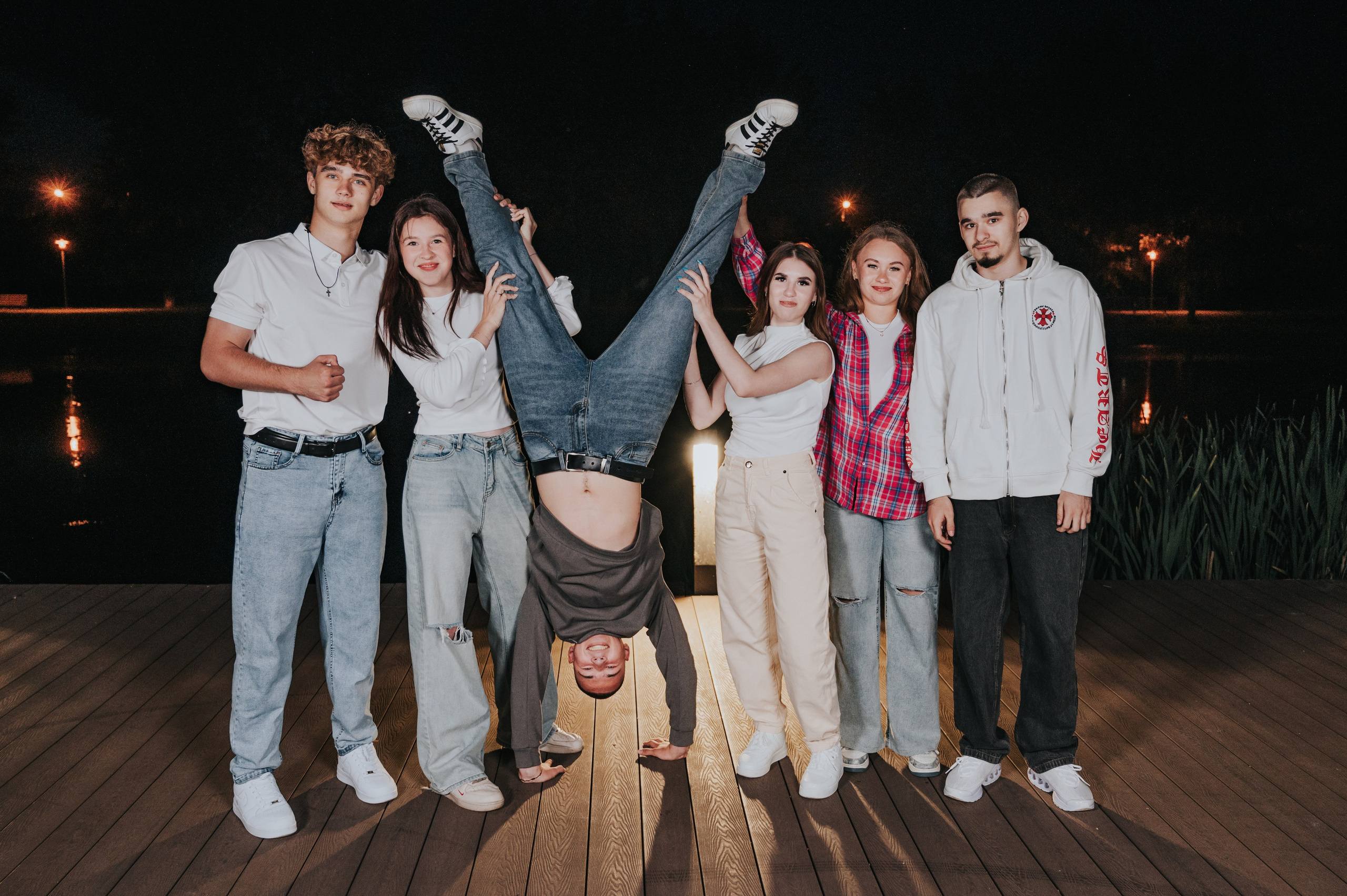 Ночная. Выпускные альбомы и Школьный фотограф в Алексеевке, Бирюче, Красном