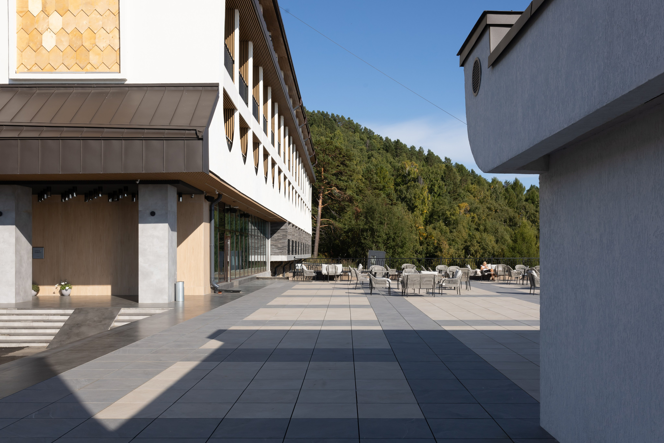 Экстерьерная съемка. Интерьерный, предметный и контент фотограф в Иркутске Наталья Карпова