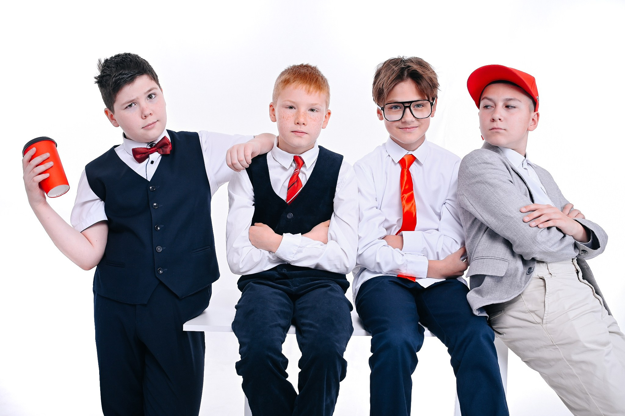 Общие кадры. Школьный фотограф Надежда Шамрай, креативные альбомы