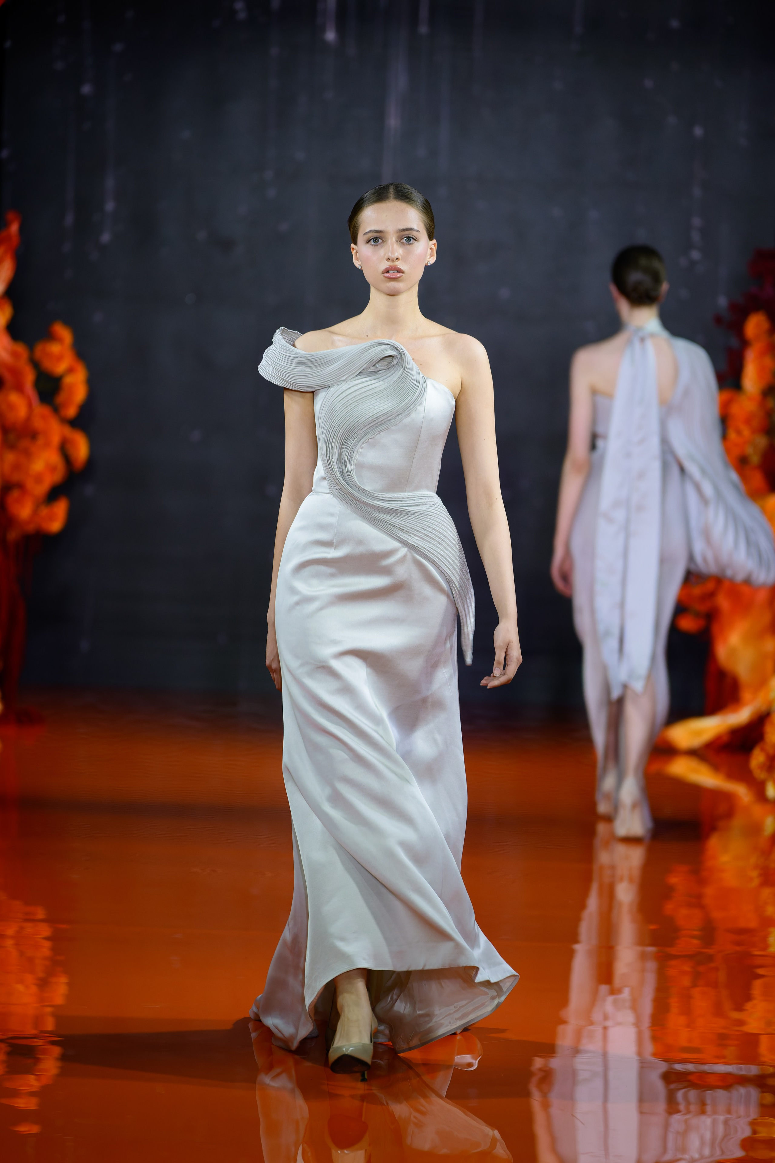 Volga Fashion Week Moscow 26 апреля 2025 Hamraev, Novikova DSGN, Ninushka, Багряница, фотограф Антон Медведев icoguar