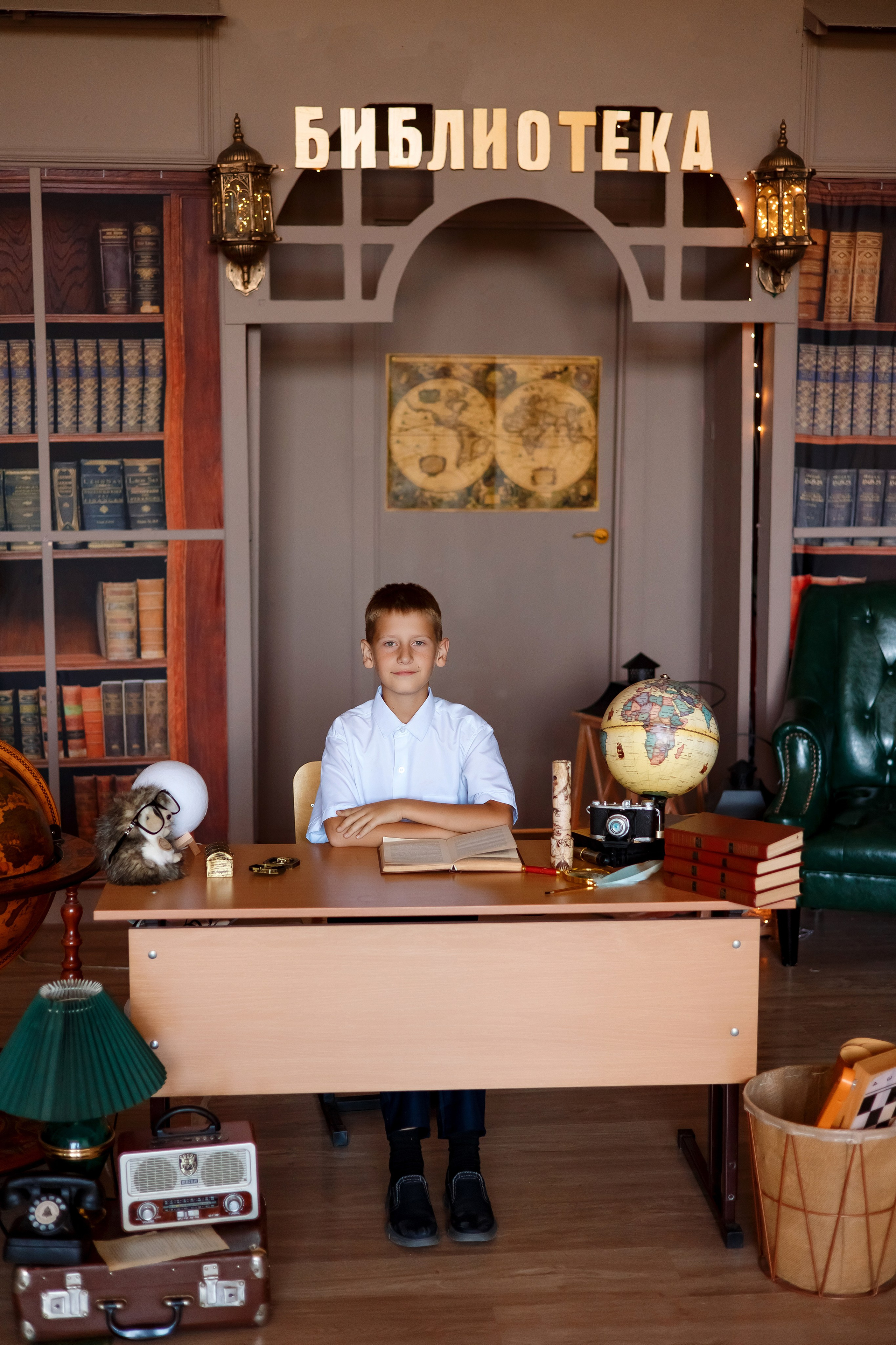 4 класс фотосессия в фотостудии. Фотограф Любовь Корниенко, Примоский край