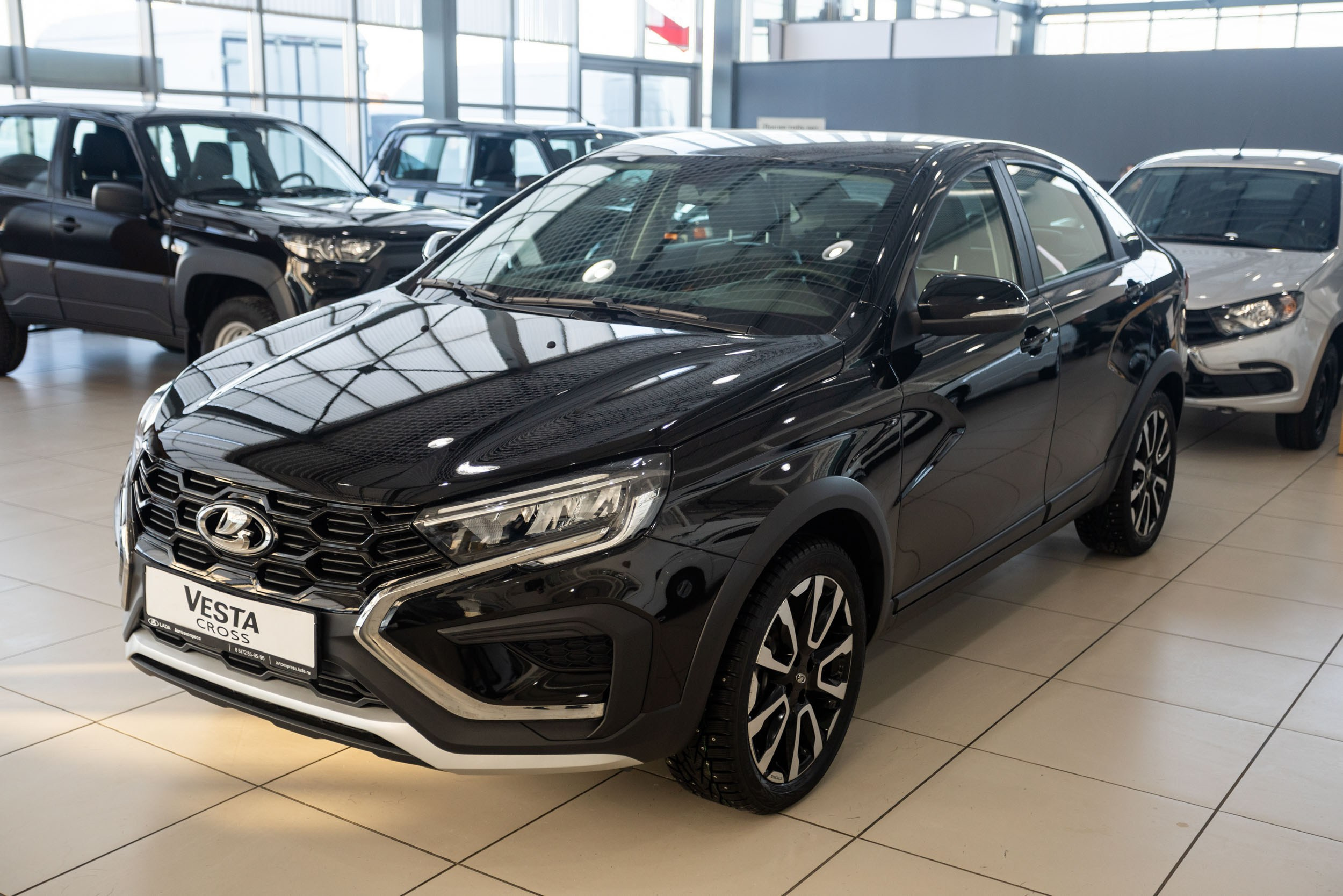 Автосалон «Автоэкспресс», официальный дилер LADA