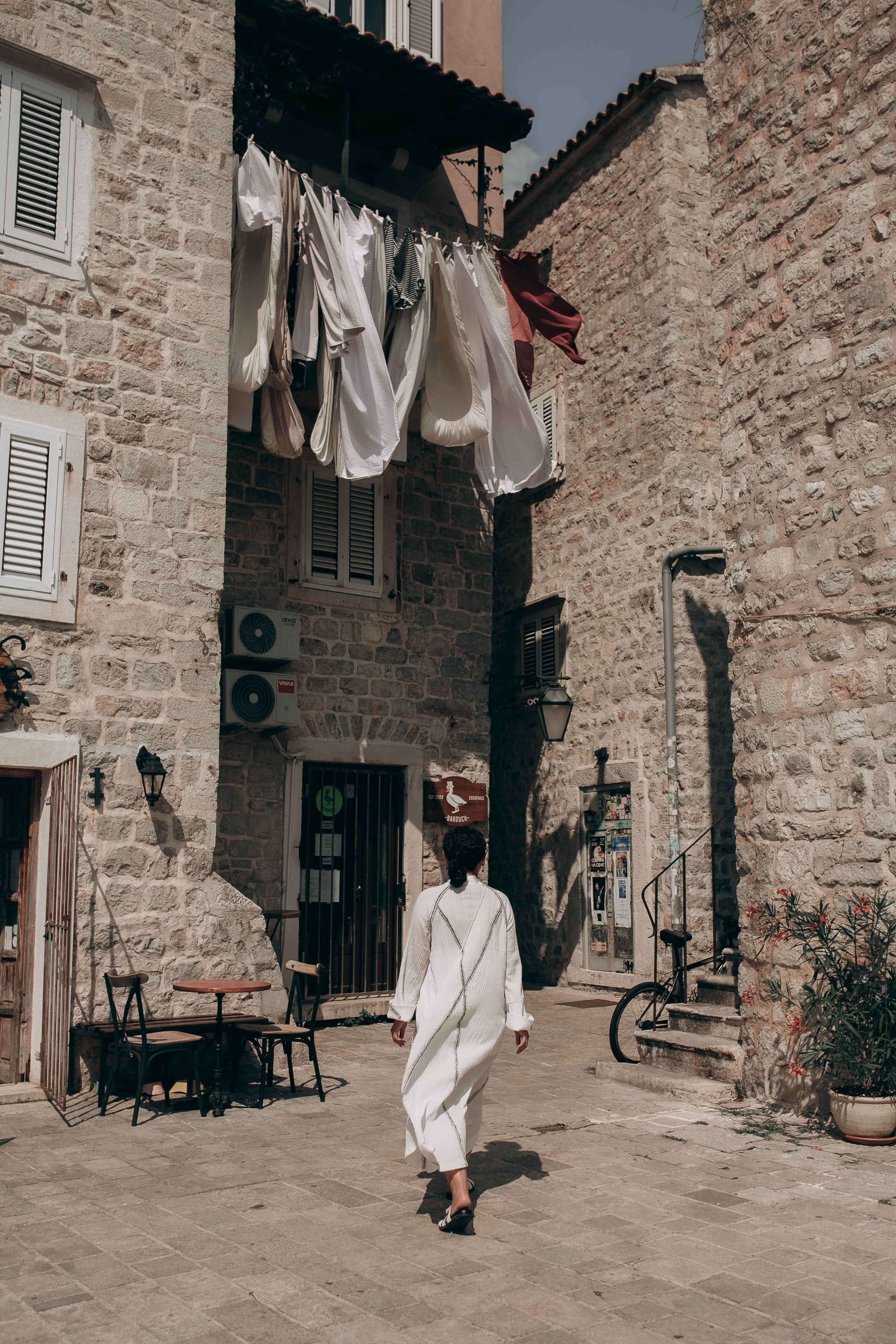 ДИНАРА (БУДВА). Family, Women & Couples Photographer in Budva, Kotor, Herceg Novi, Perast & Coastal Montenegro