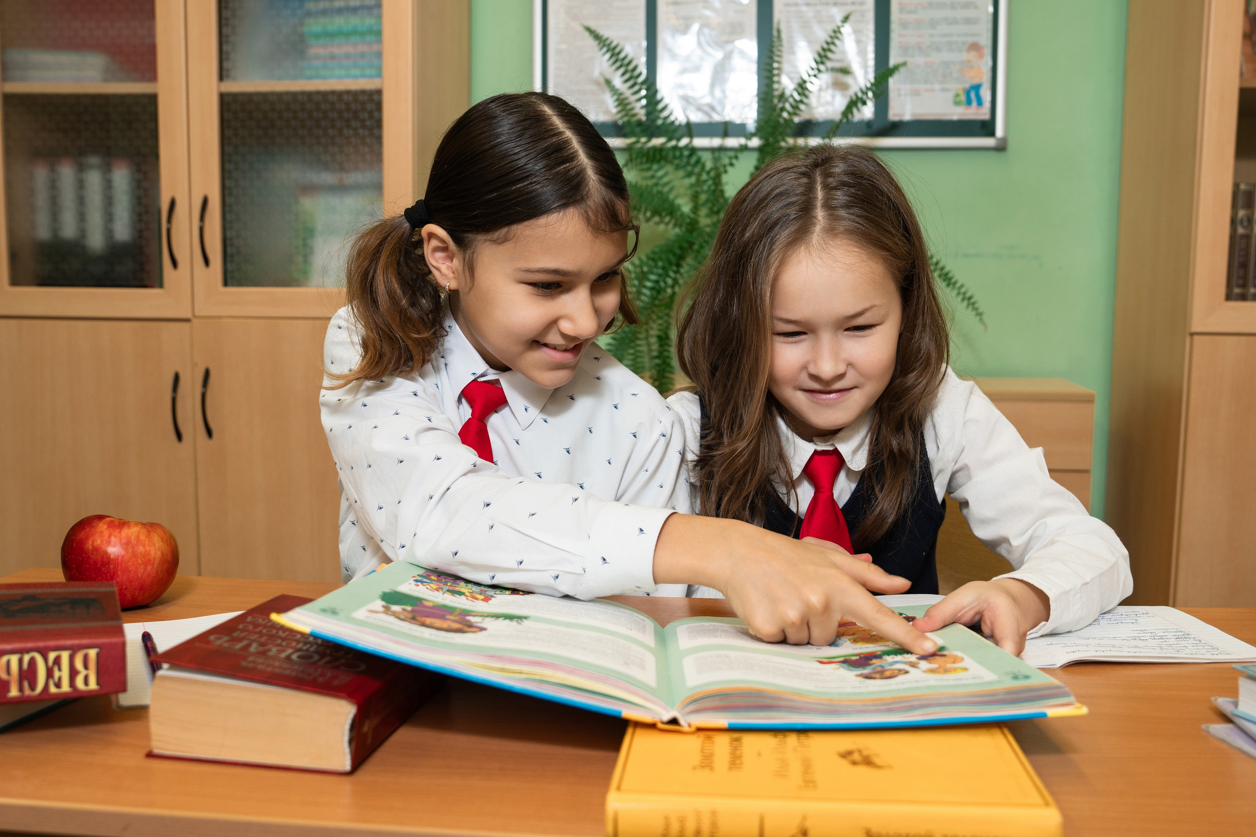 Школьные будни в улыбках. Крамер Юлиана детский и семейный фотограф