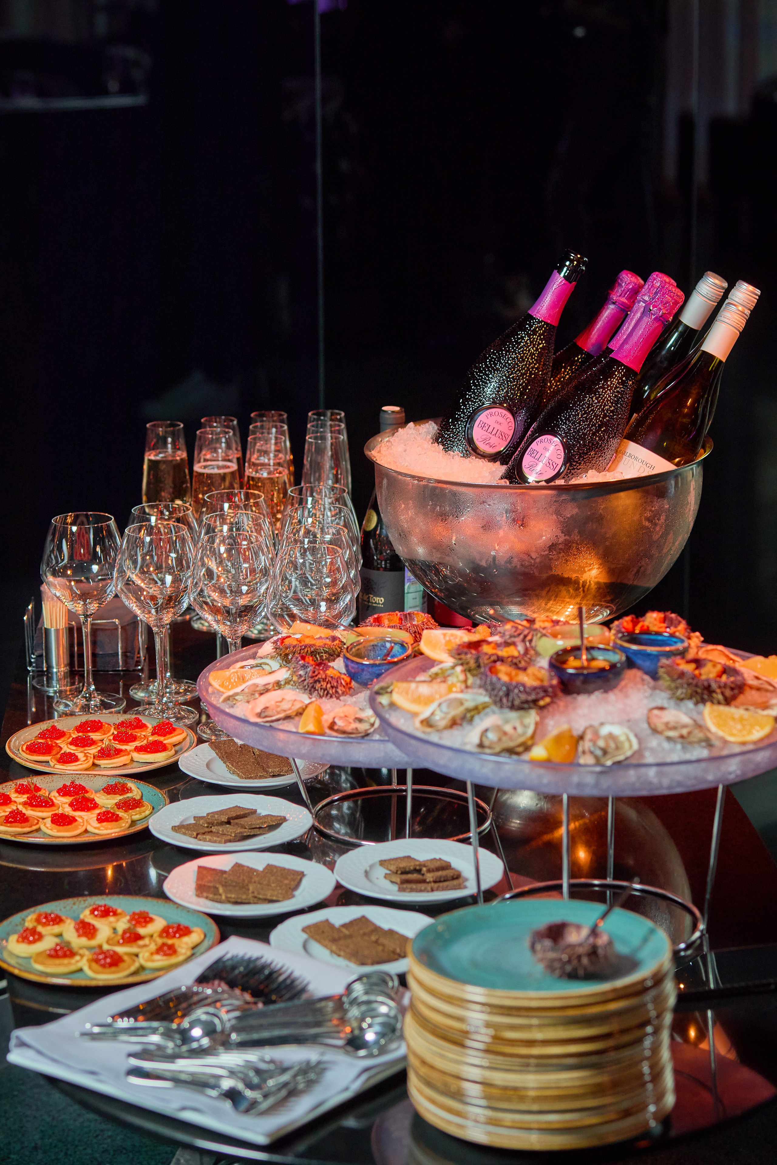 Юбилей в City Voice & Six Floor. Александр Осин — корпоративный и семейный фотограф в Москве