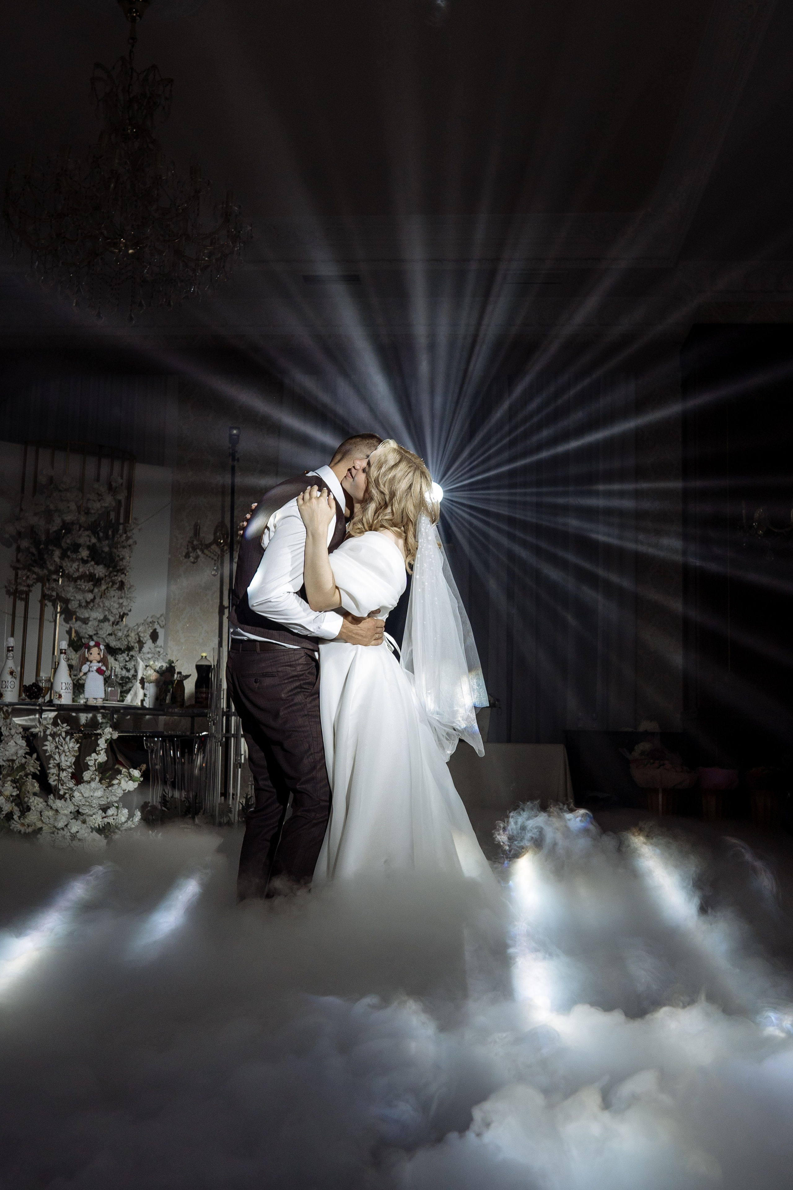 Виктор и Юлия