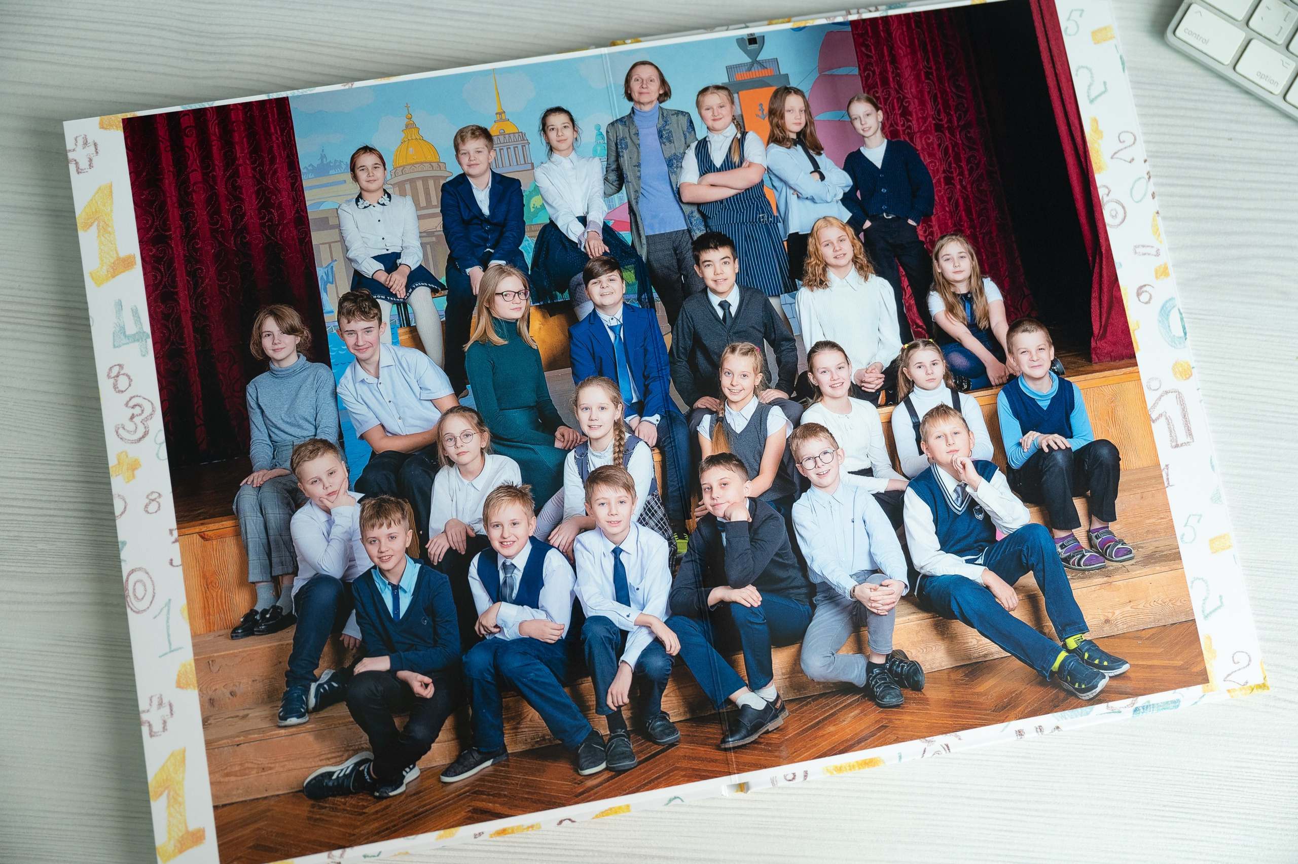 Выпускной альбом «Цифры». Выпускные альбомы для школы и детского сада в СПб и ЛО