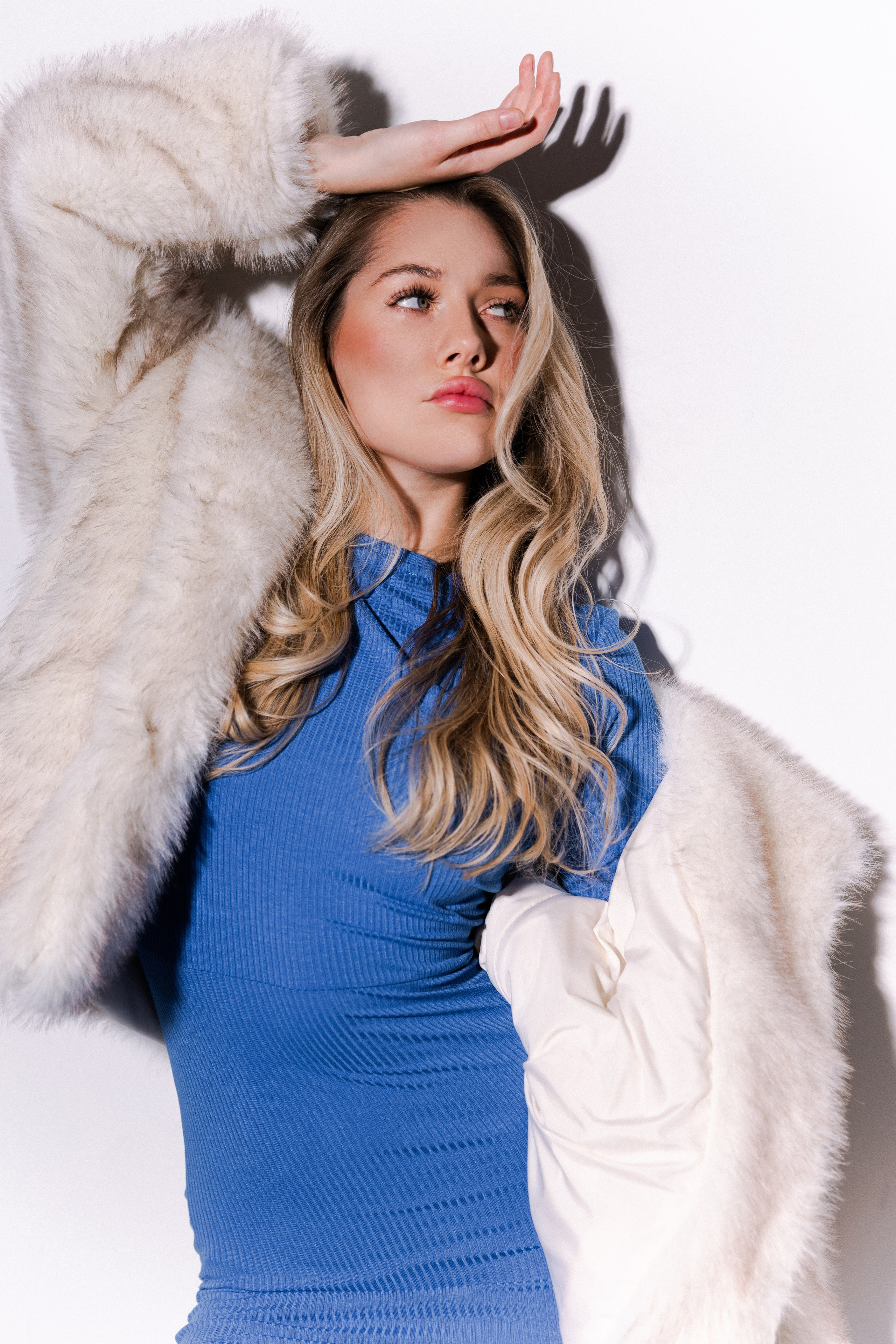 Эля. Свадебный и контент фотограф в Красноярске Марианна Перфильева