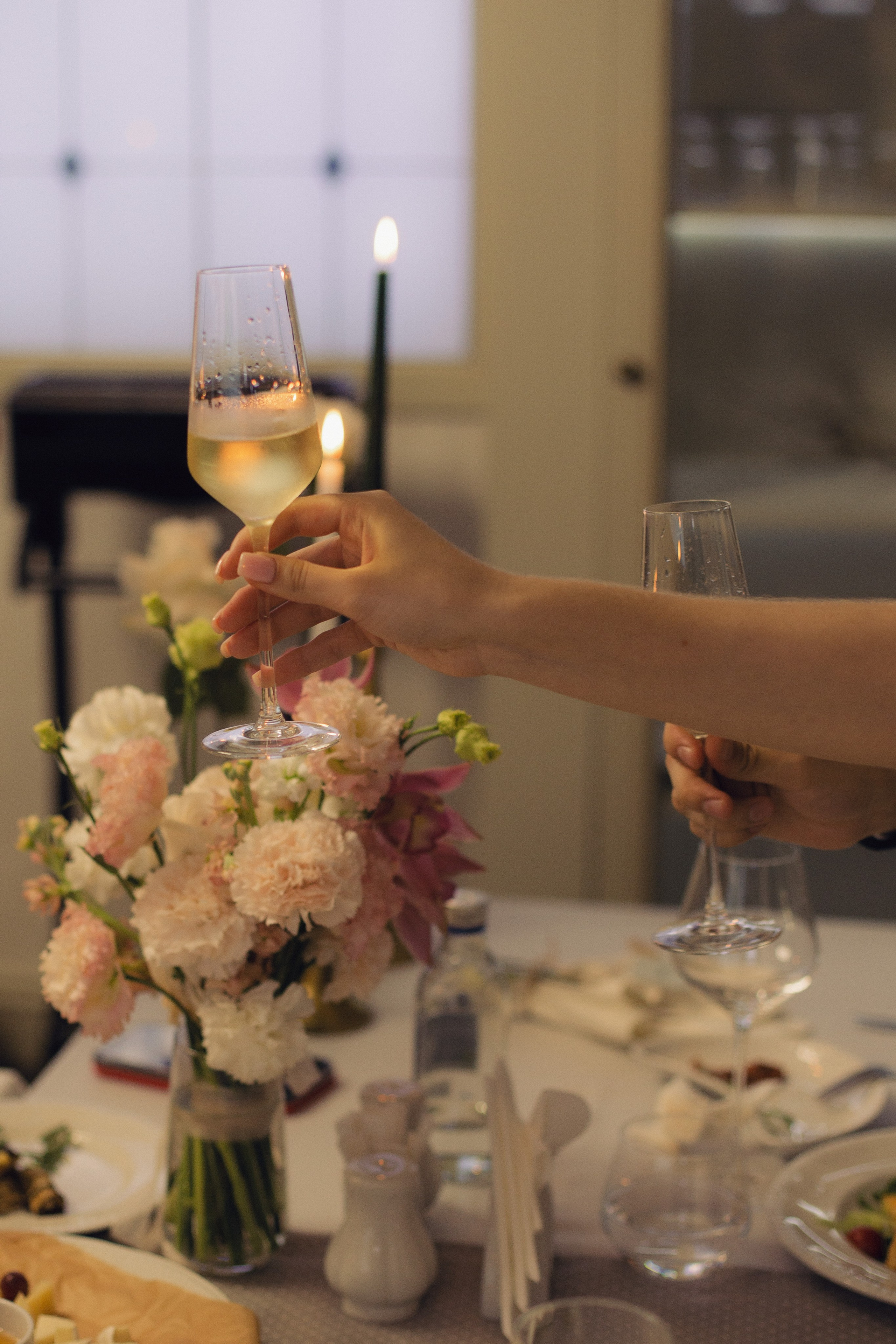 Камерный ужин Насти и Даниля. Фотограф любви в городе Казань