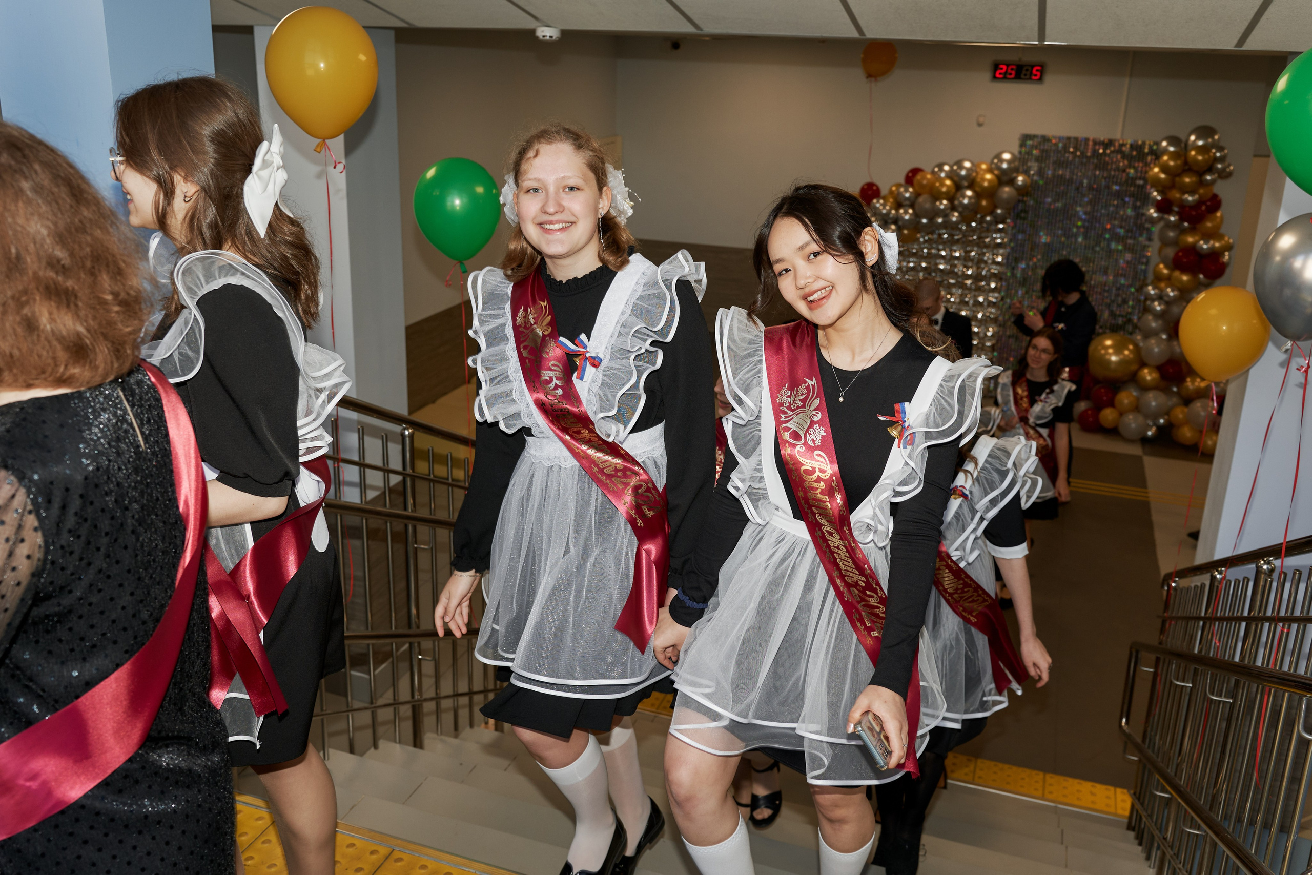 ПОСЛЕДНИЙ ЗВОНОК 2024. Свадебный фотограф в Москве и Подмосковье Виктор Одинцов