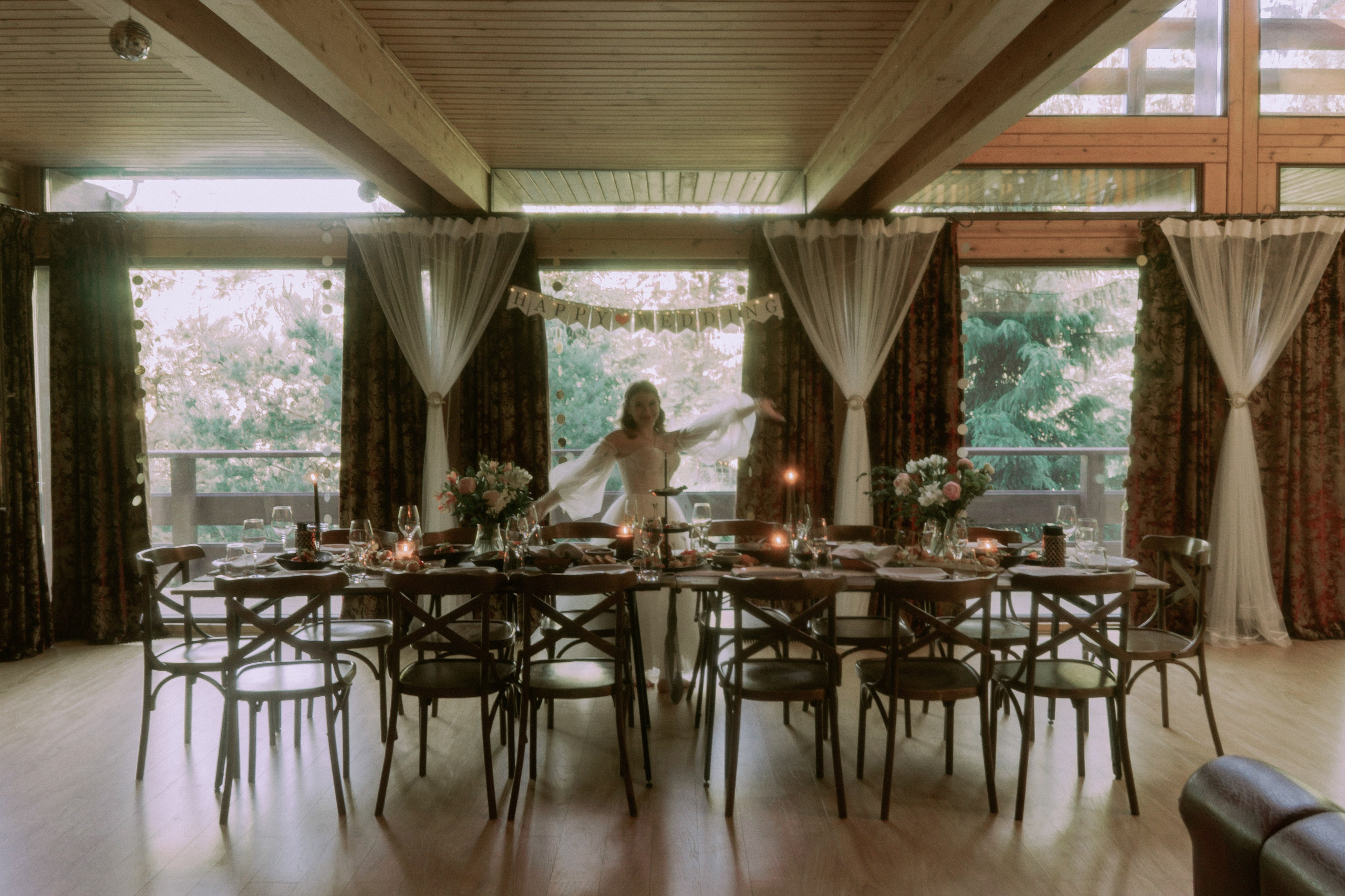 Свадебная субмарина'. Свадебный фотограф в Санкт-Петербурге Миша Репина