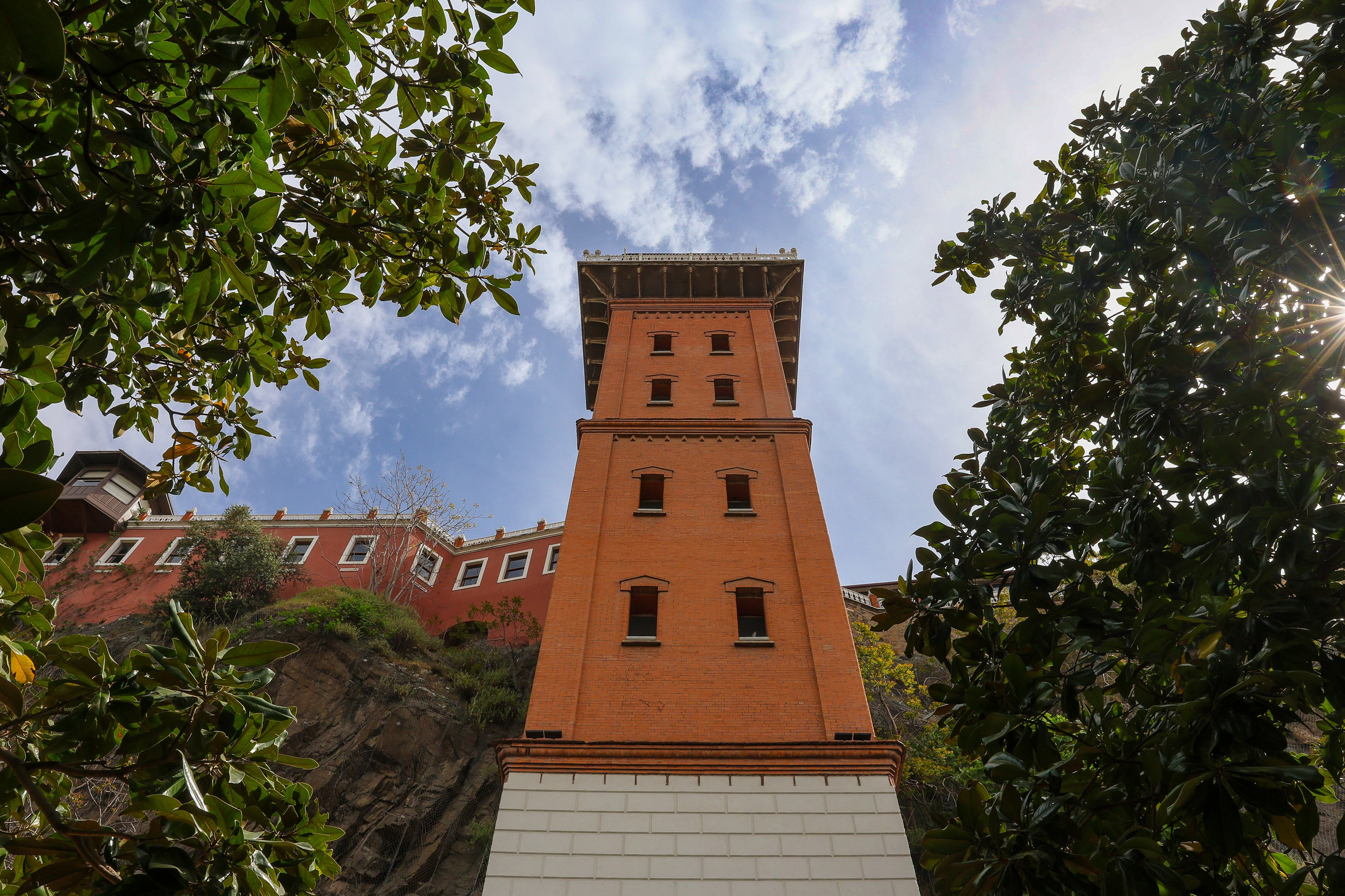 Измир. Фото департамент круизного лайнера Астория Гранде