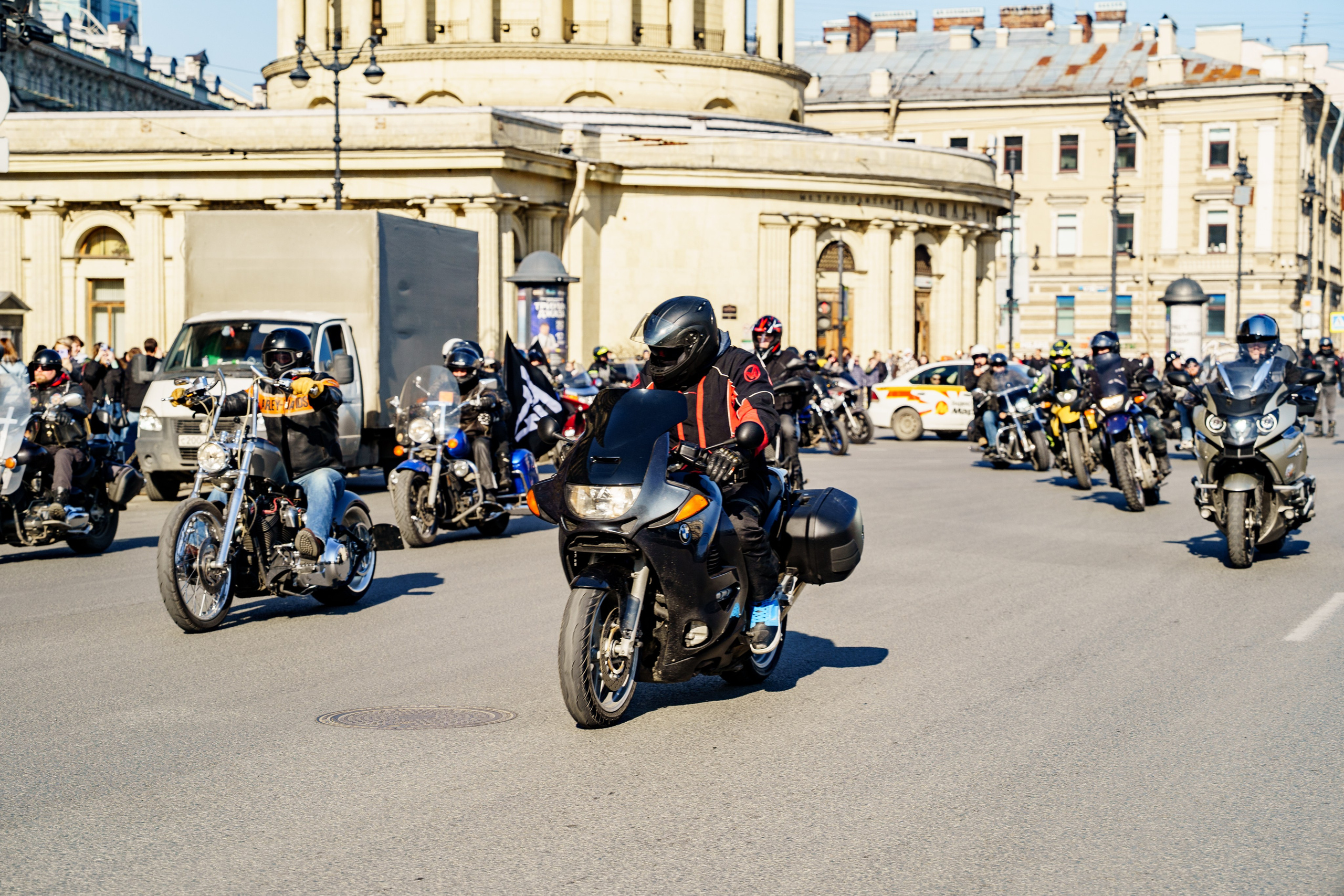Прохват мотоклуба Norman Riders ч.1. Концертный и репортажный фотограф в Санкт-Петербурге Слава Пахомов
