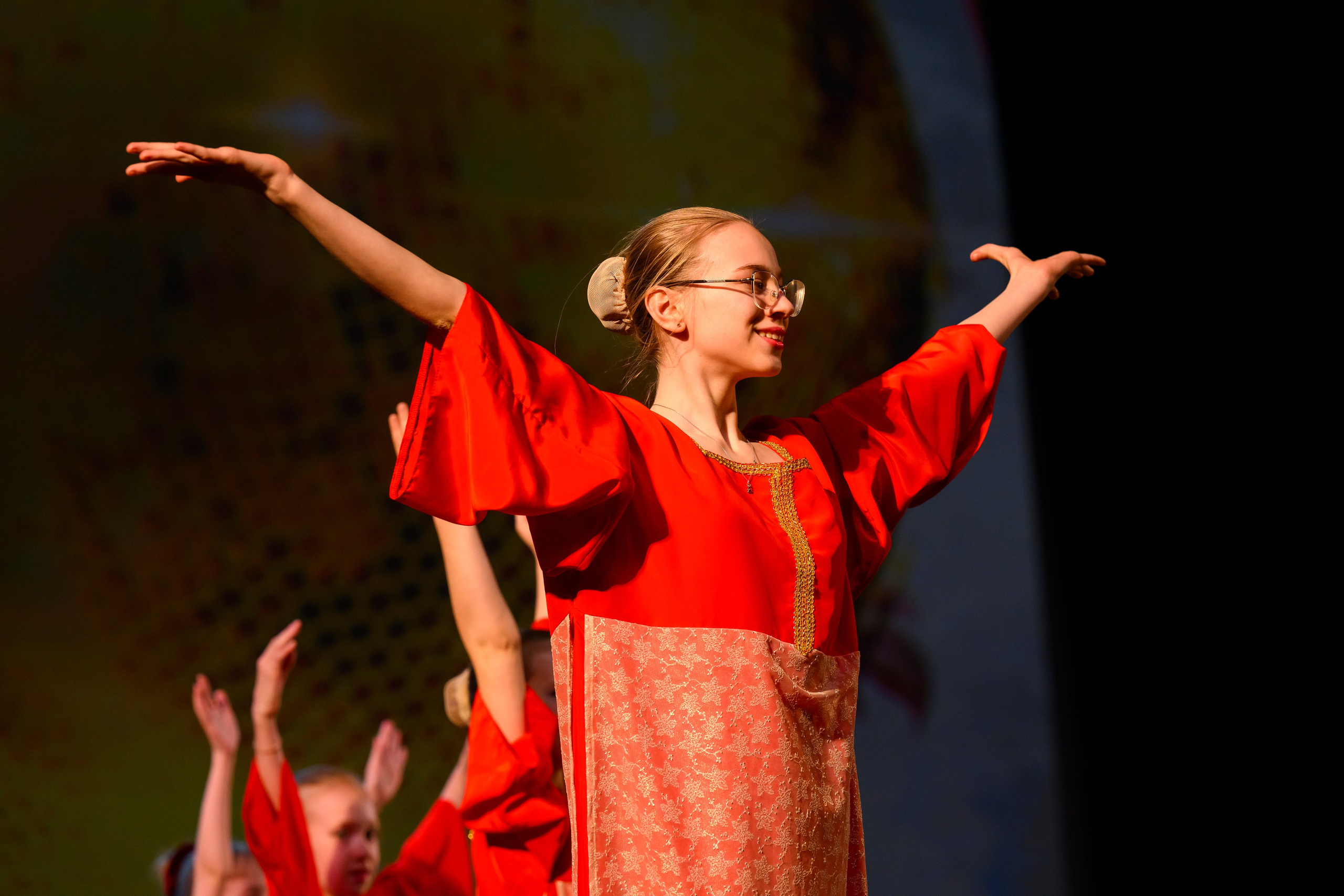 23 апреля, часть 2, БКЗ Октябрьский, г. Санкт-Петербург. Золотое яблочко