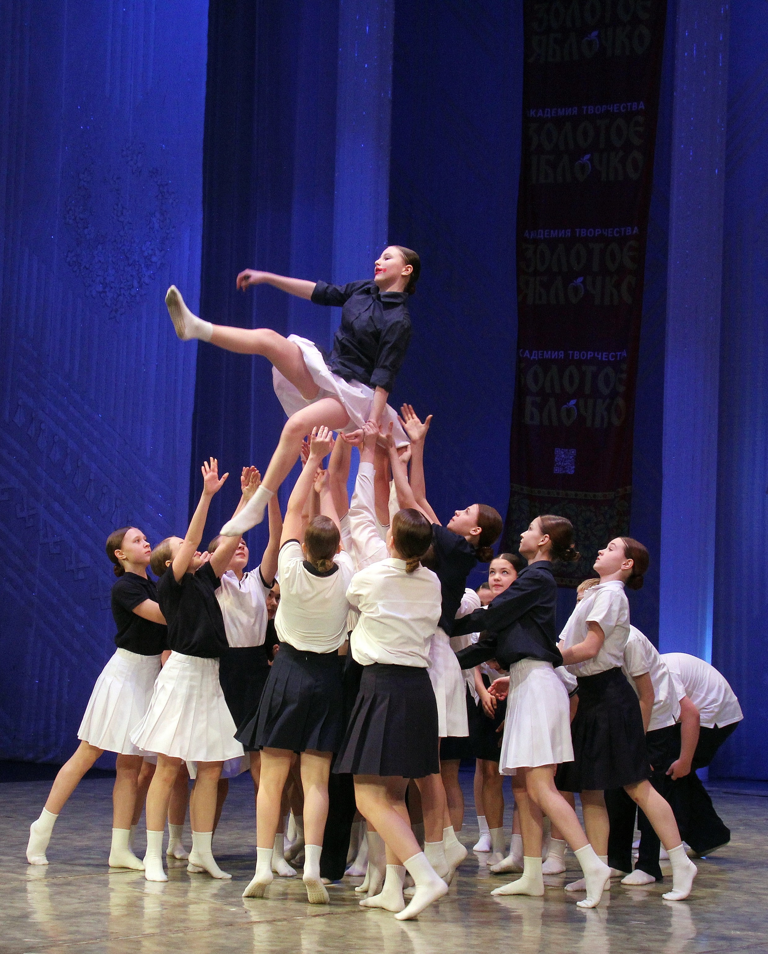 9 марта, г. Йошкар-Ола. Золотое яблочко