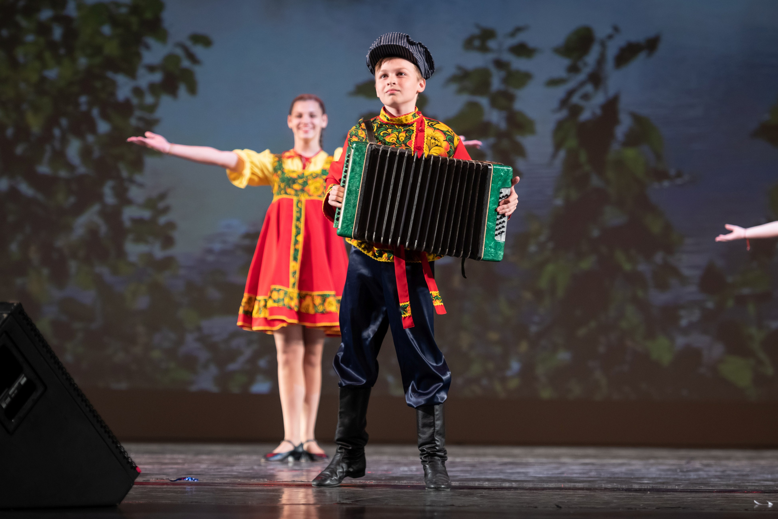 15 сентября, концерт БКЗ. Золотое яблочко