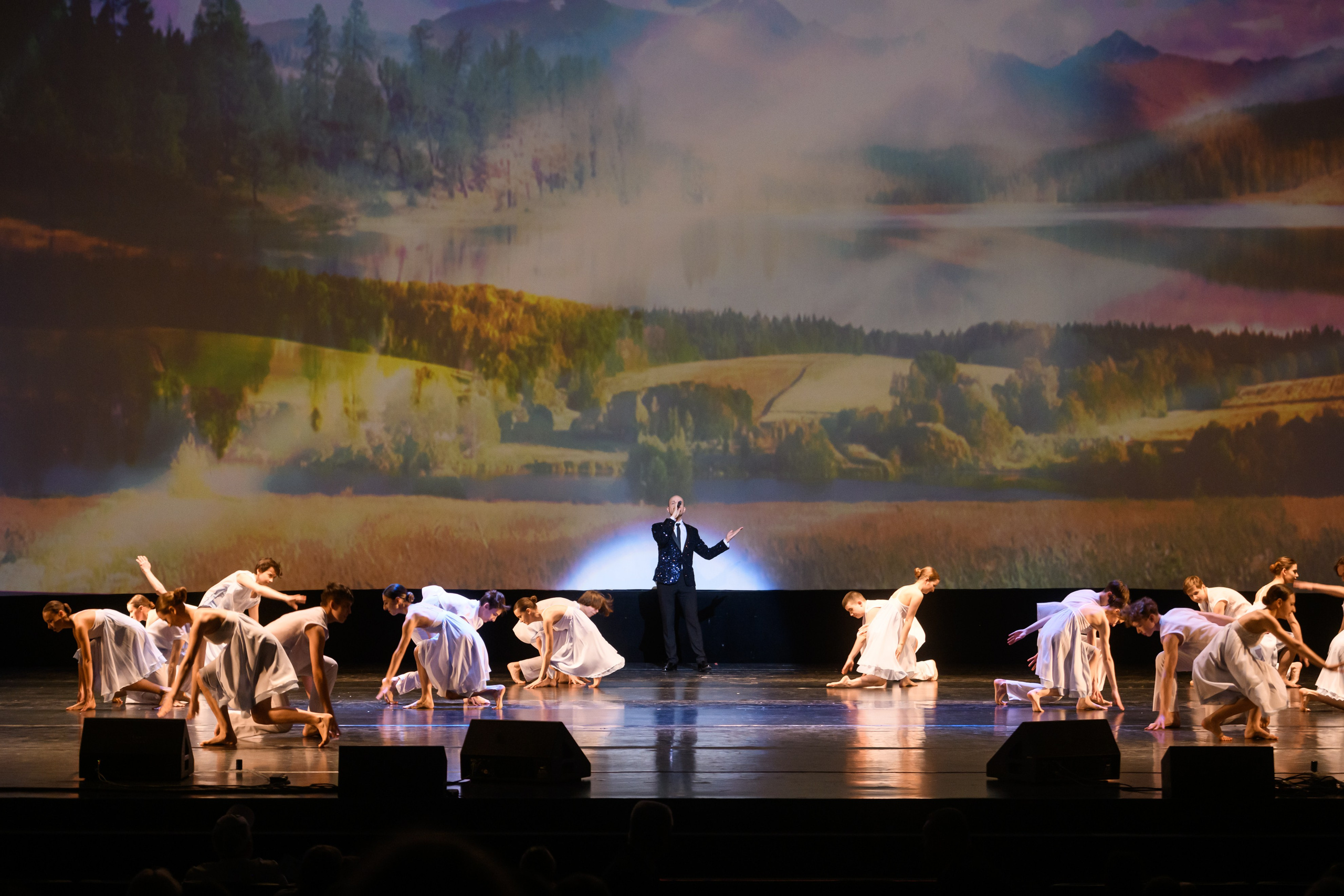 23 апреля, часть 2, БКЗ Октябрьский, г. Санкт-Петербург. Золотое яблочко