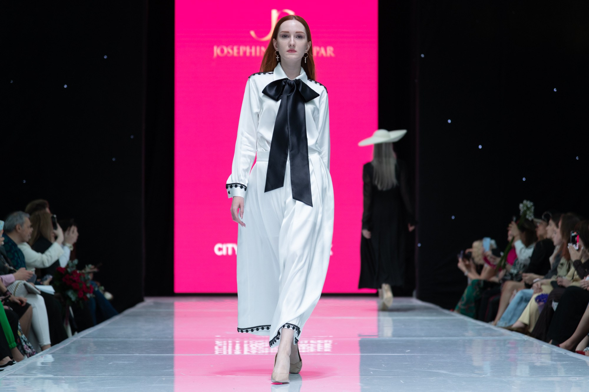 Josephine Cashpar / 23. Sakunov Photo