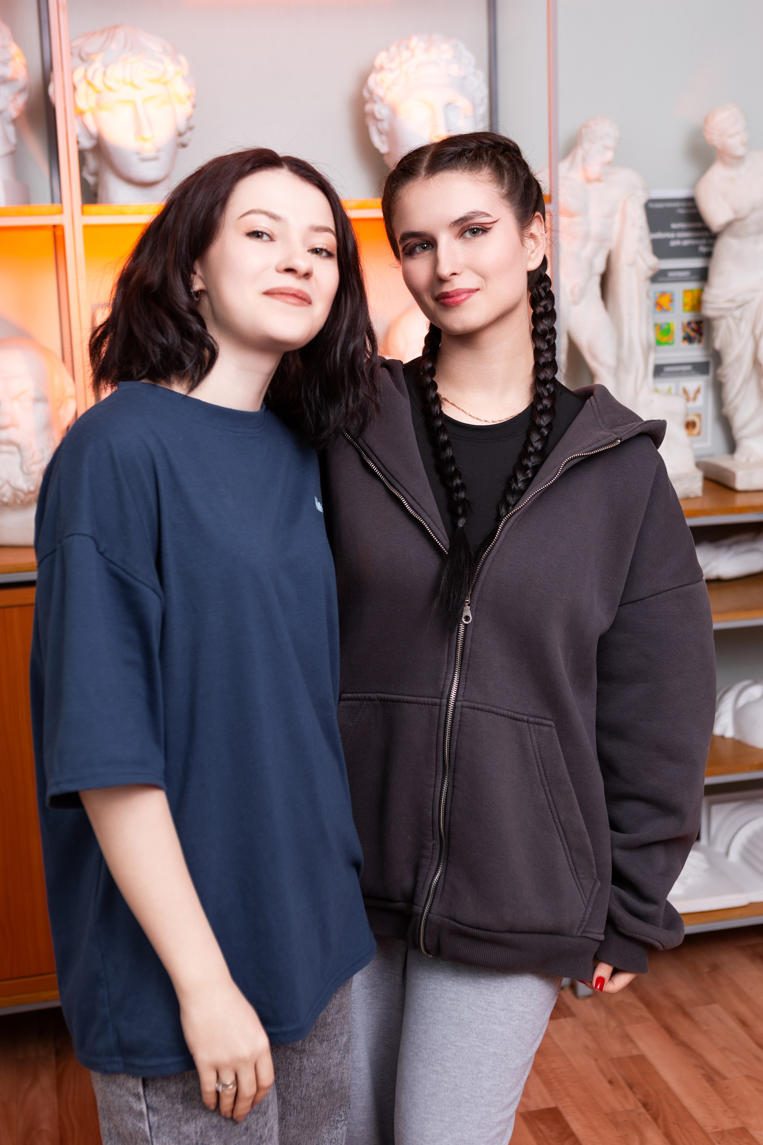 ФОТОСЕССИЯ В АУДИТОРИИ ДЛЯ БУДУЩИХ УЧИТЕЛЕЙ — выпускников Чернского профессионально-педагогического колледжа. ТВОЙ АЛЬБОМ / ТВОИ ПРАВИЛА