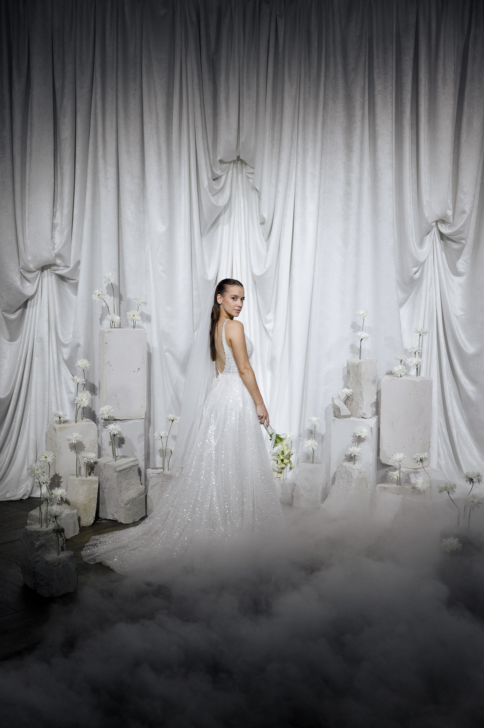 Антон и Виолета. Zhulanovilya