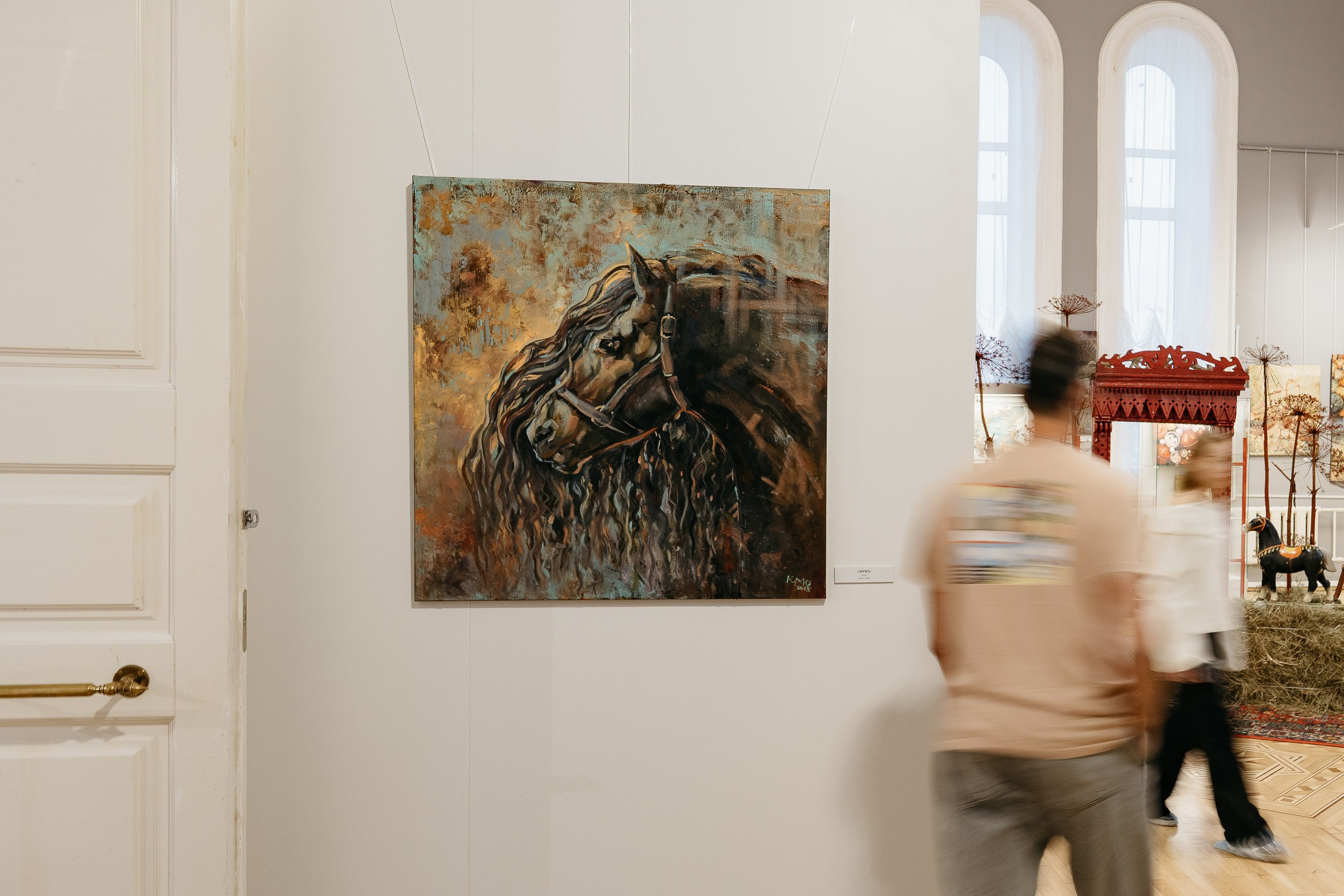 Открытие персональной выставки художника Марии Кулиной-Черкашиной «Возвращение в детство (пойдём, что покажу…)». Свадебный и репортажный фотограф Юров Дмитрий