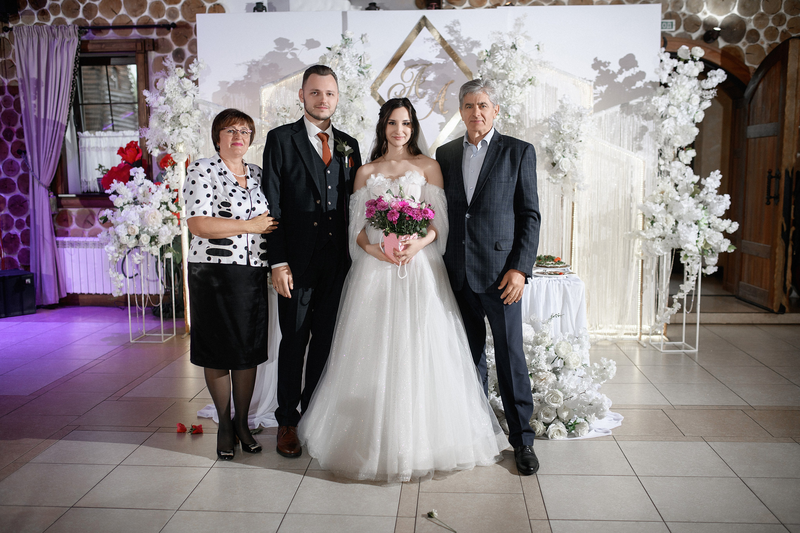 Александр и Александра. Свадебный фотограф Белгород Валуйки Старый Оскол Воронеж