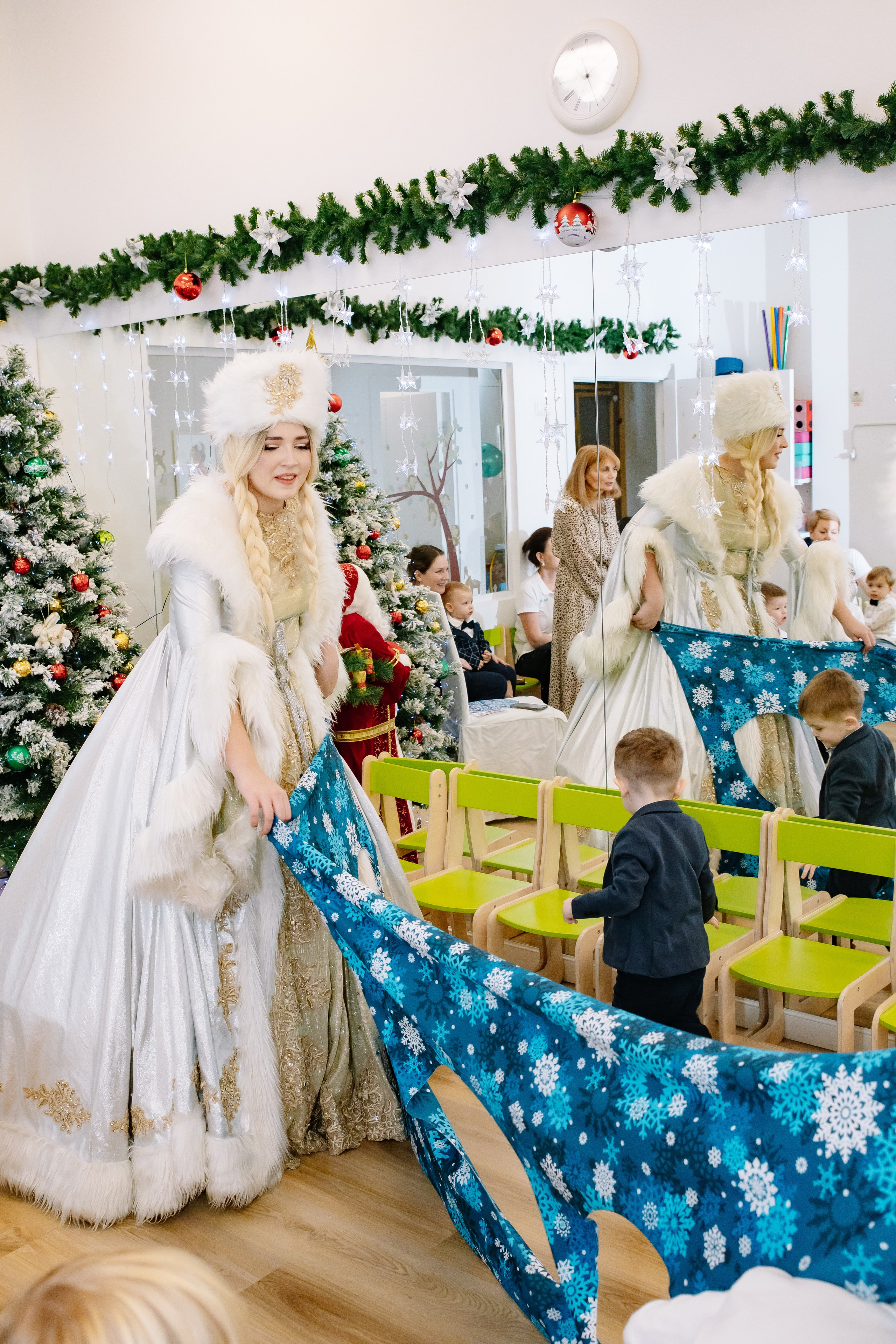 Новогодний утренник в саду Пятачок. Фотограф в Москве Яна Полосина