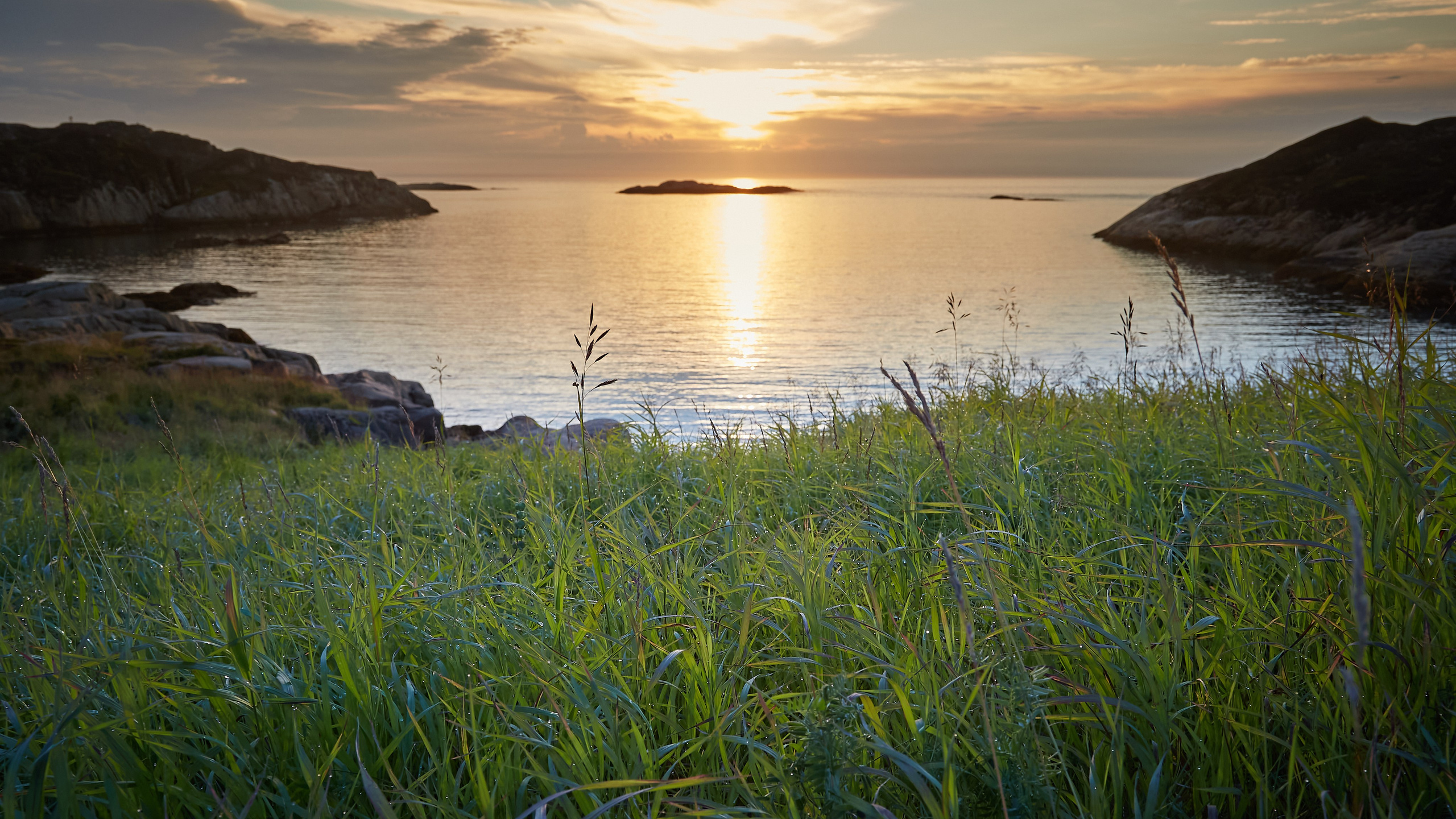 Солнечные ночи Крайнего Севера. Пейзажи Крайнего Севера. Баренцево море, Рыбачий, Средний, Немецкий