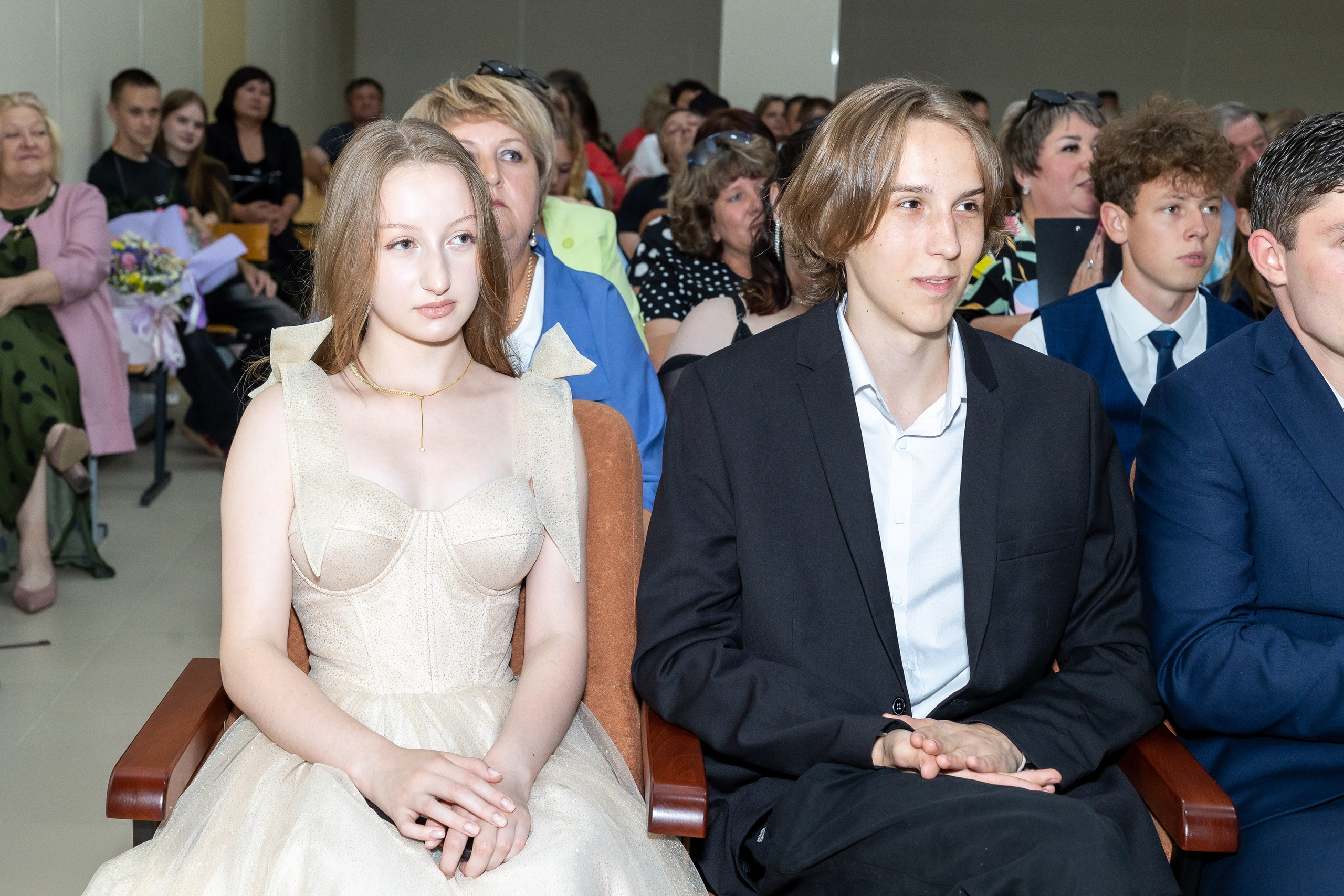 Вручение аттестата 2025. Выпускные альбомы Майкоп, Краснодар Елена Золотарева