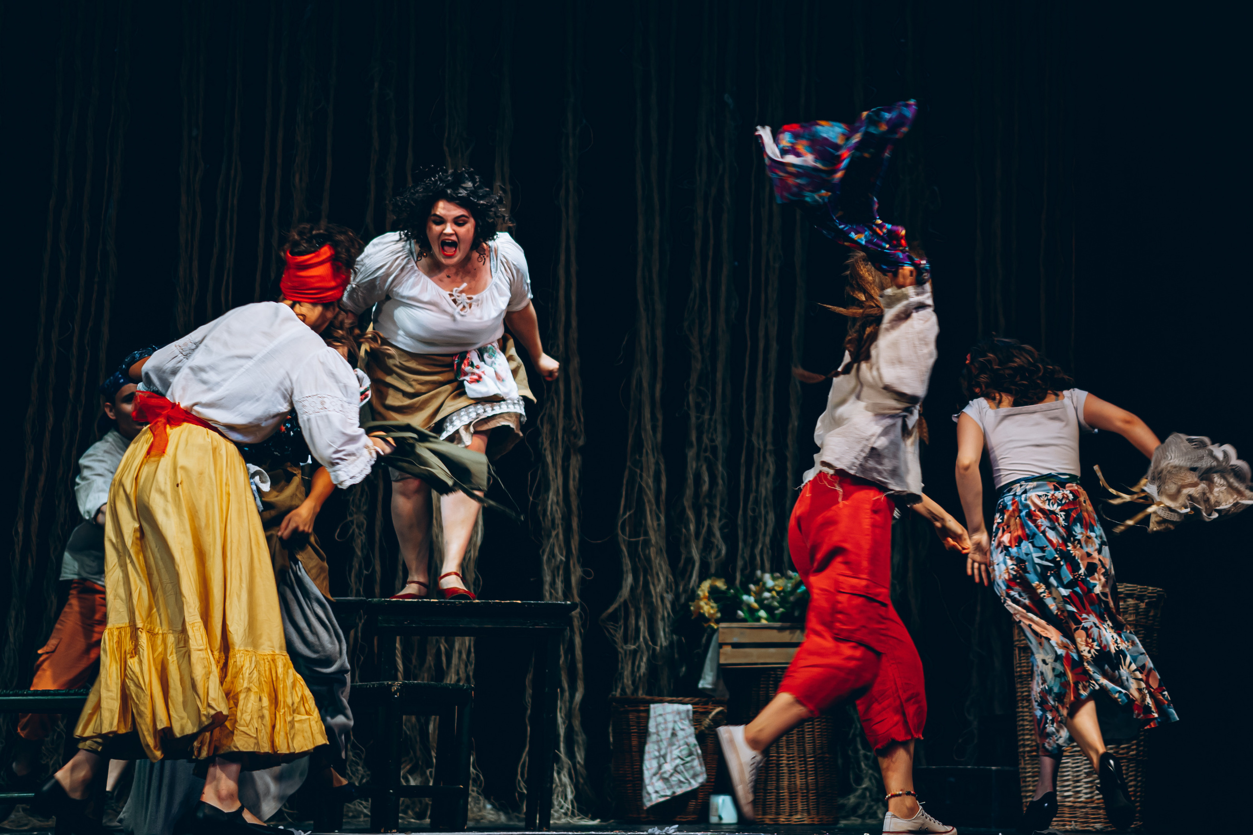 «Кьоджинские перепалки». Театр Комедии им. Н. П. Акимова. Фотограф в Санкт-Петербурге Батурина Елена