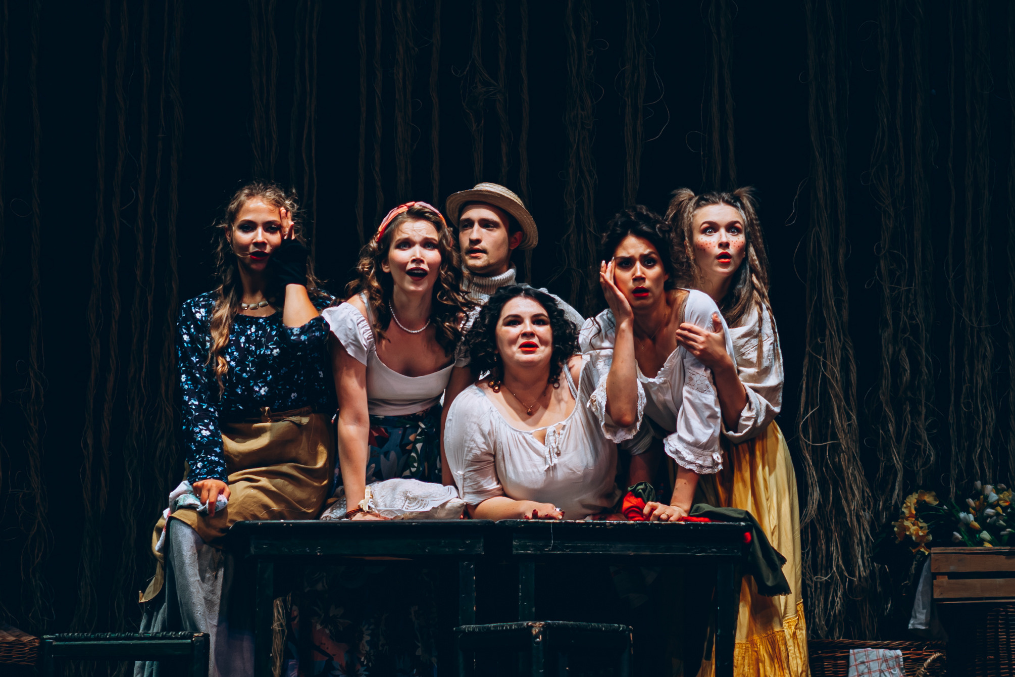 «Кьоджинские перепалки». Театр Комедии им. Н. П. Акимова. Фотограф в Санкт-Петербурге Батурина Елена