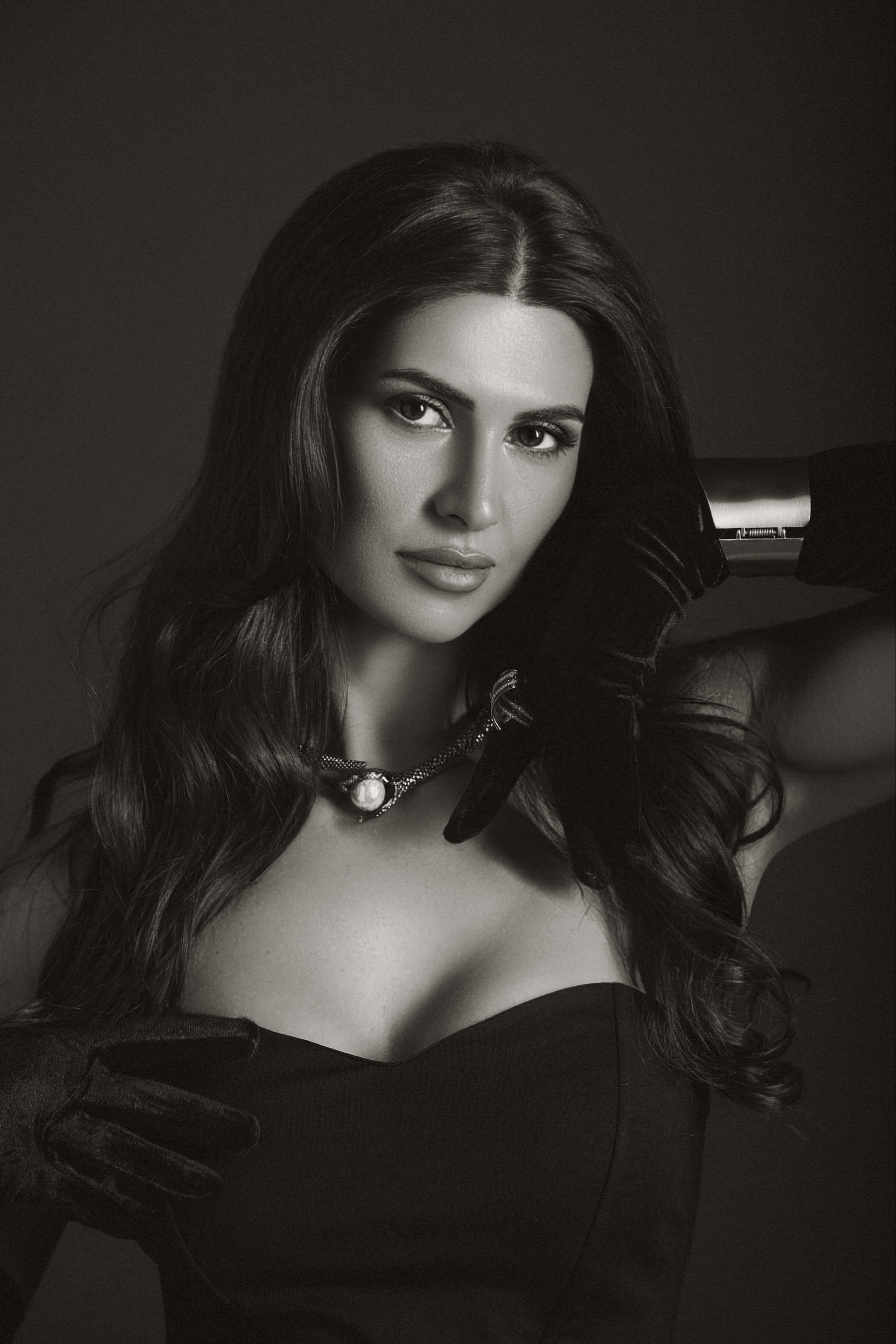 Армине. Ph.emmi