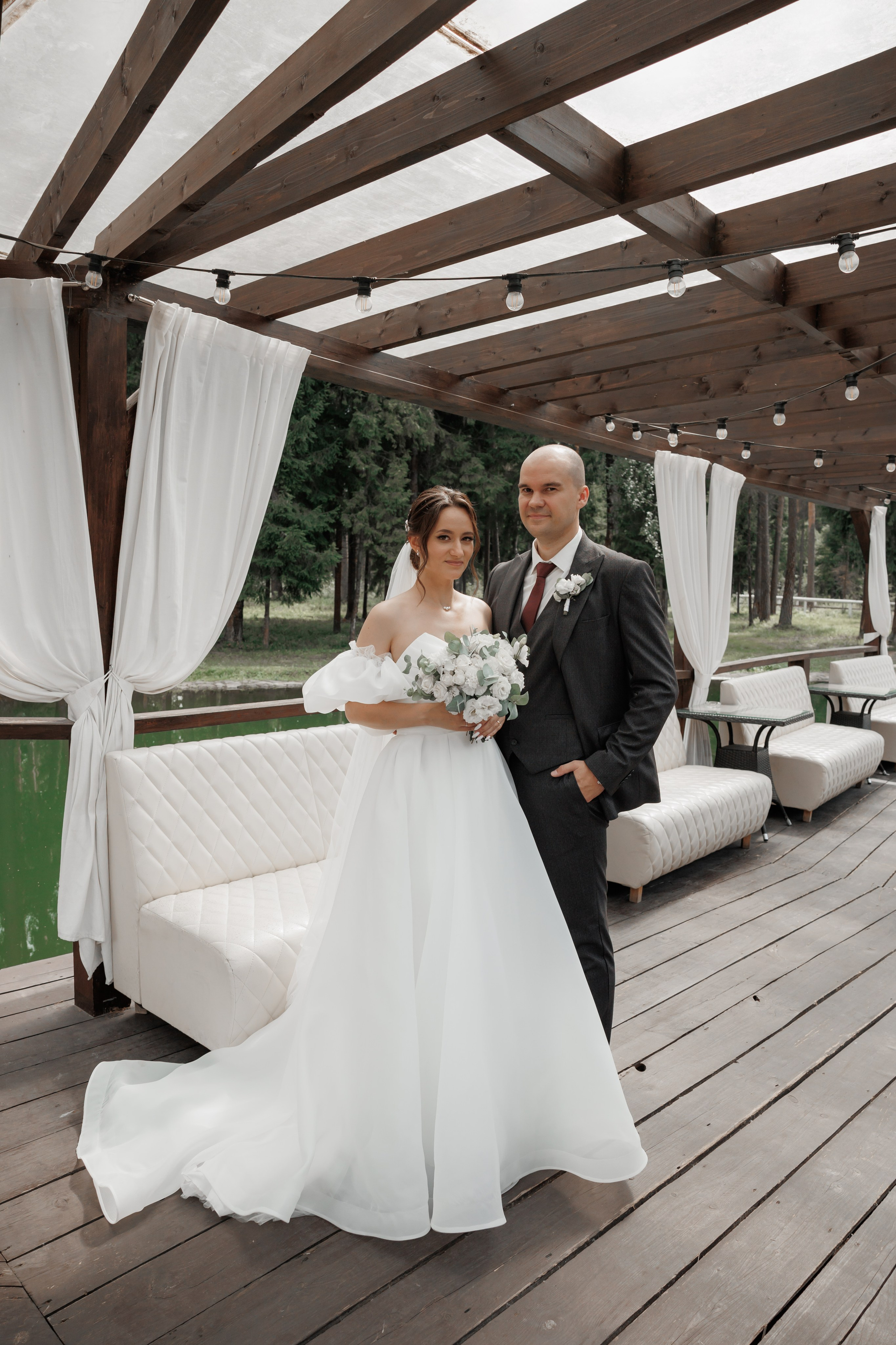 Полина и Дмитрий, загородный клуб «Барин», ЗАГС в г. Пушкино. Свадебный и репортажный фотограф (Москва, Королев и другие)