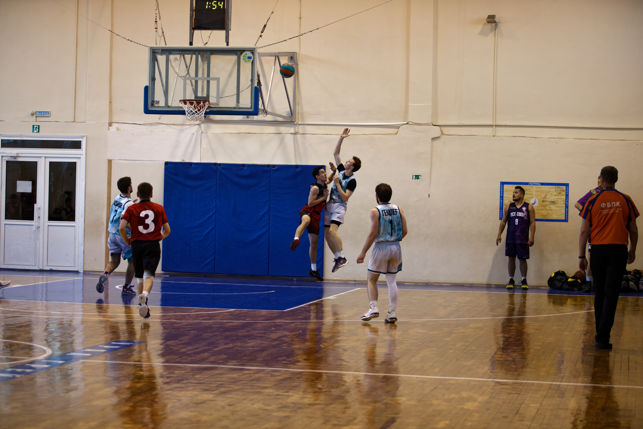 Летняя баскетбольная лига 16.07.2025. Репортажный и спортивный фотограф в г. Пермь Зильберг Павел