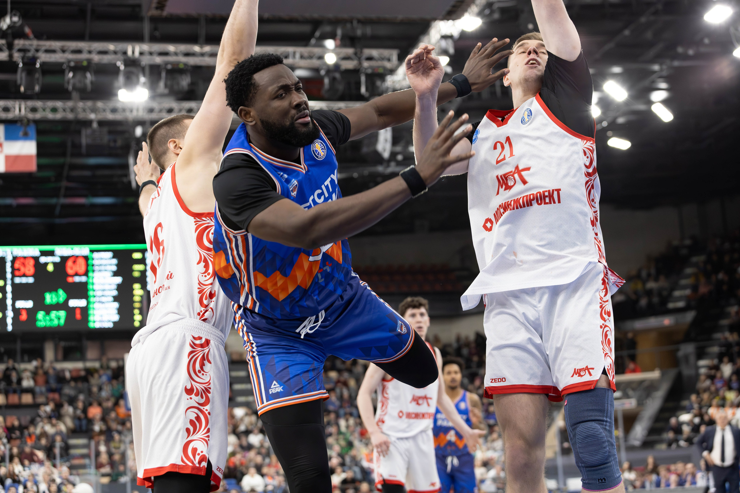 Баскетбол профессиональный. Репортажный и спортивный фотограф в г. Пермь Зильберг Павел