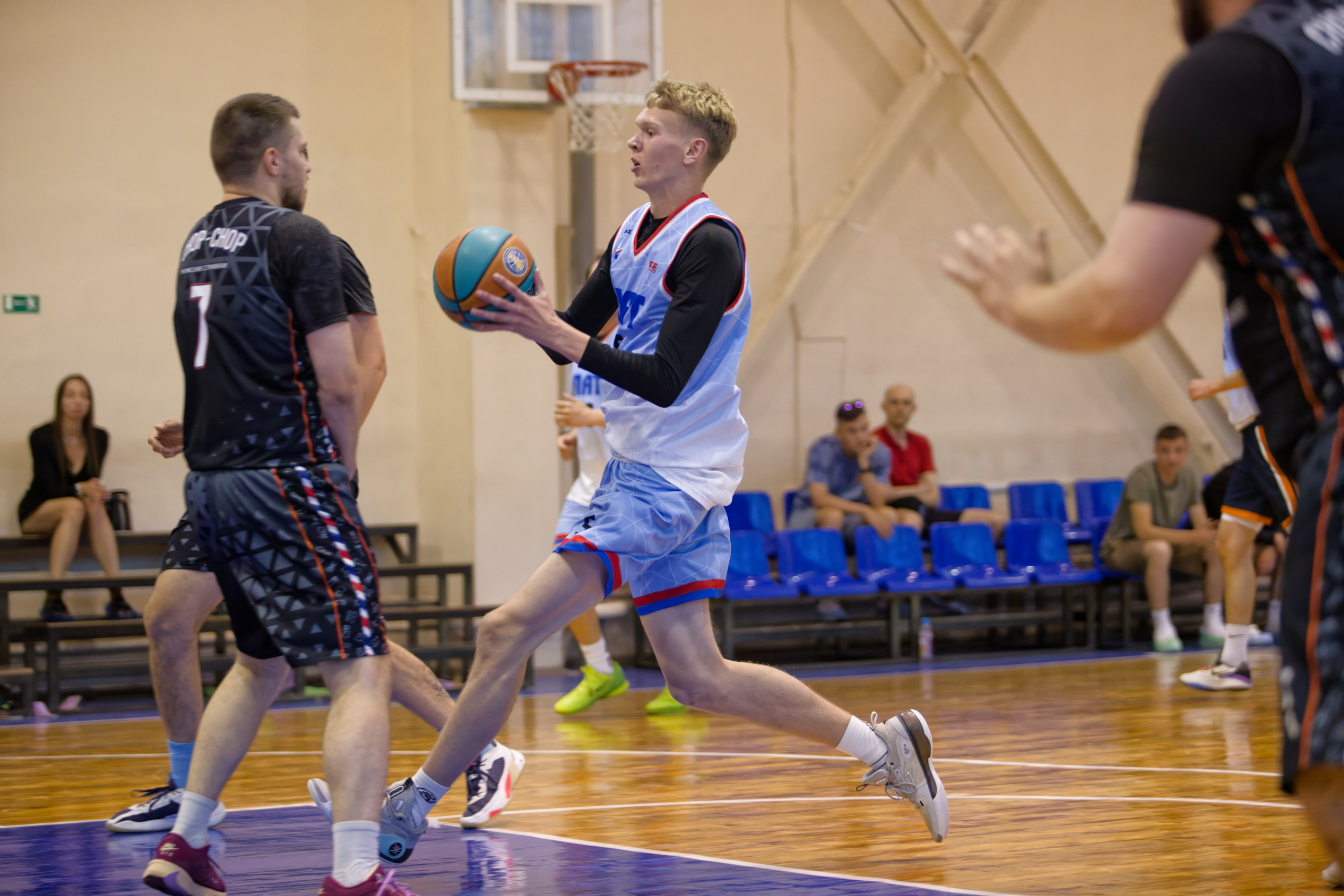 Летняя баскетбольная лига 14.07.2025. Репортажный и спортивный фотограф в г. Пермь Зильберг Павел