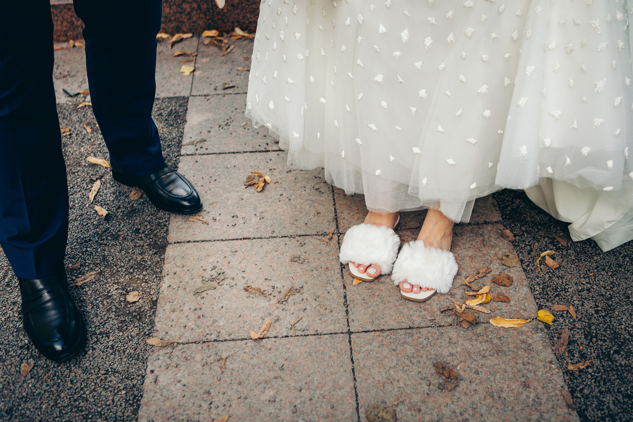 Свадебная фотосессия в отеле hartwell hotel и на патриарших прудах. Фотограф Ольга Ефремова