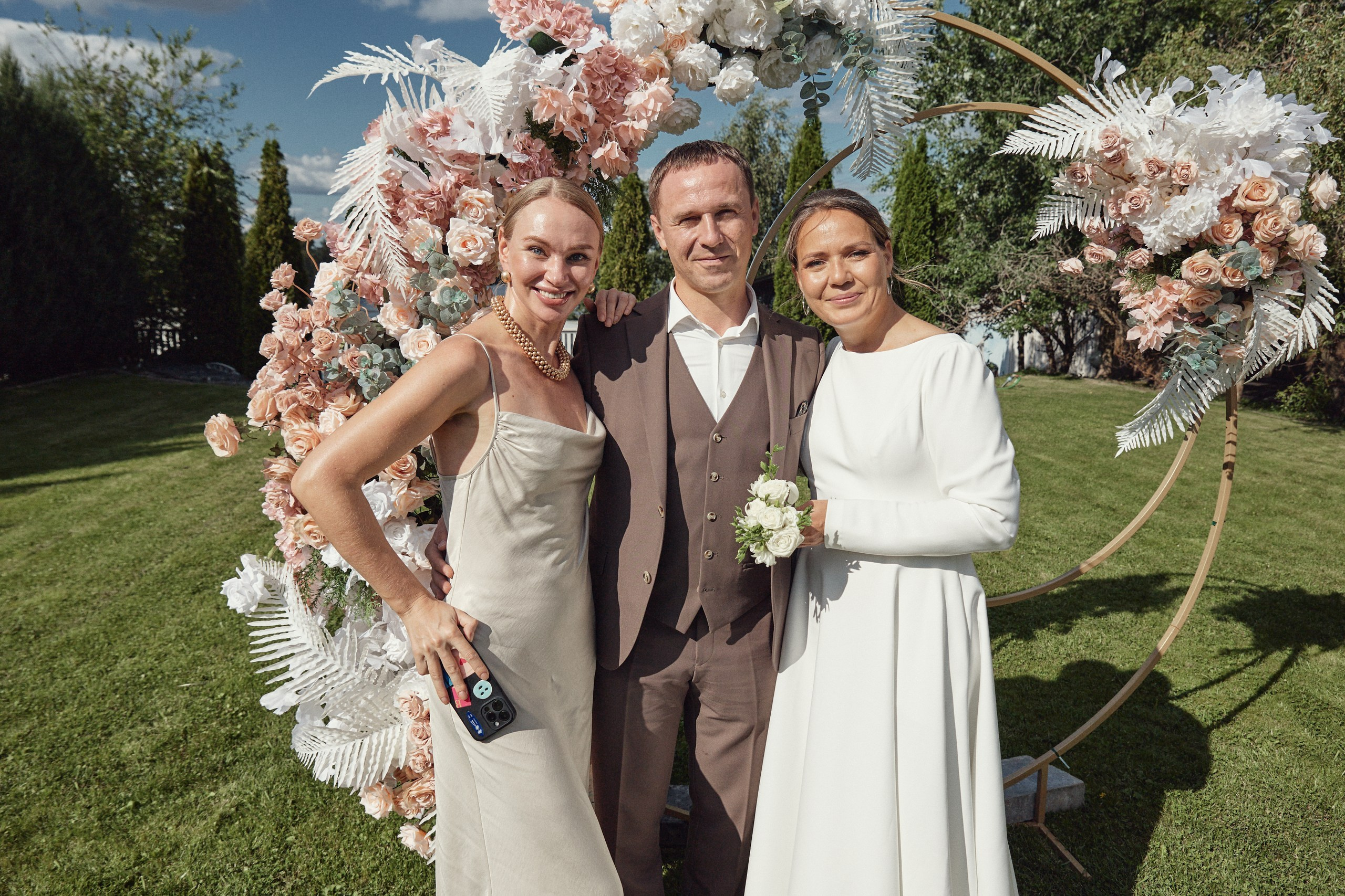 Счастье здесь. Свадебный фотограф Антон Артюшин. Работаю в Нижнем Новгороде и Москве